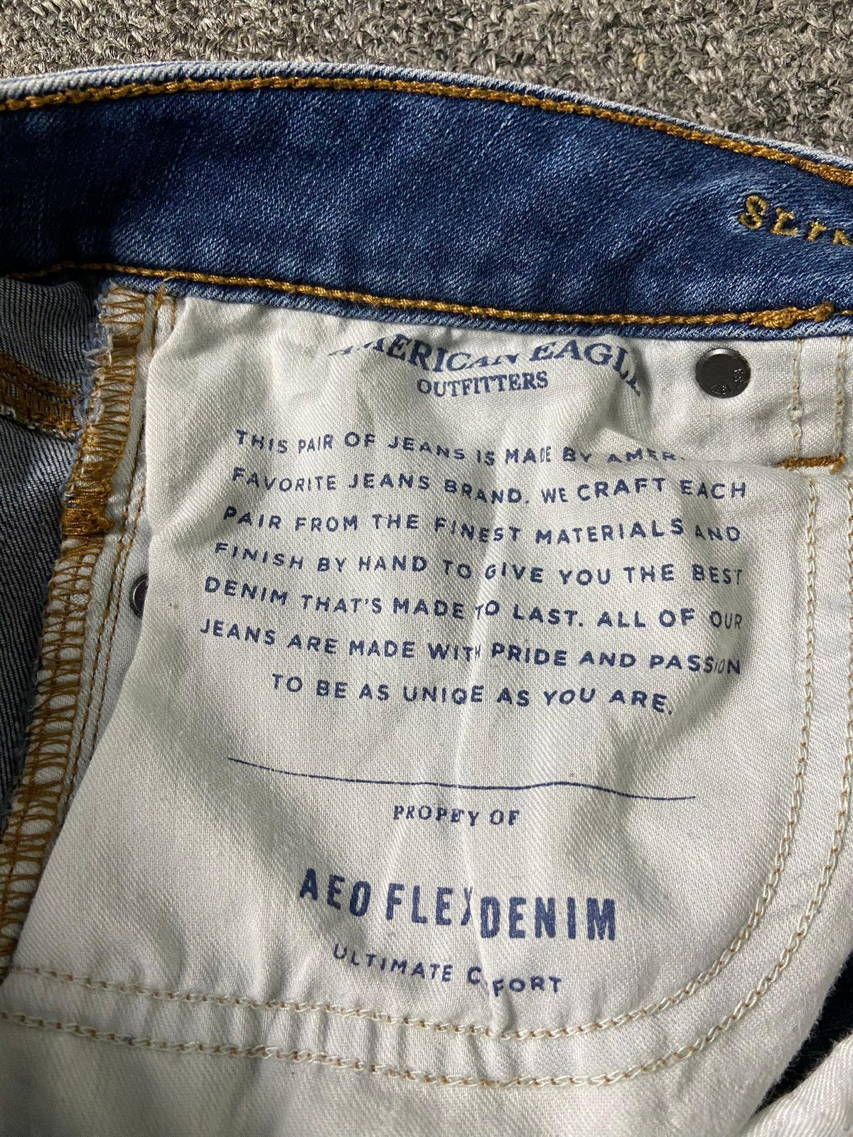 American Eagle Outfitters × Japanese Brand × Vintage American Eagle Outfitters Extreme Flex Ripped Jeans (133) Size US 30 / EU 46 - 4 Thumbnail