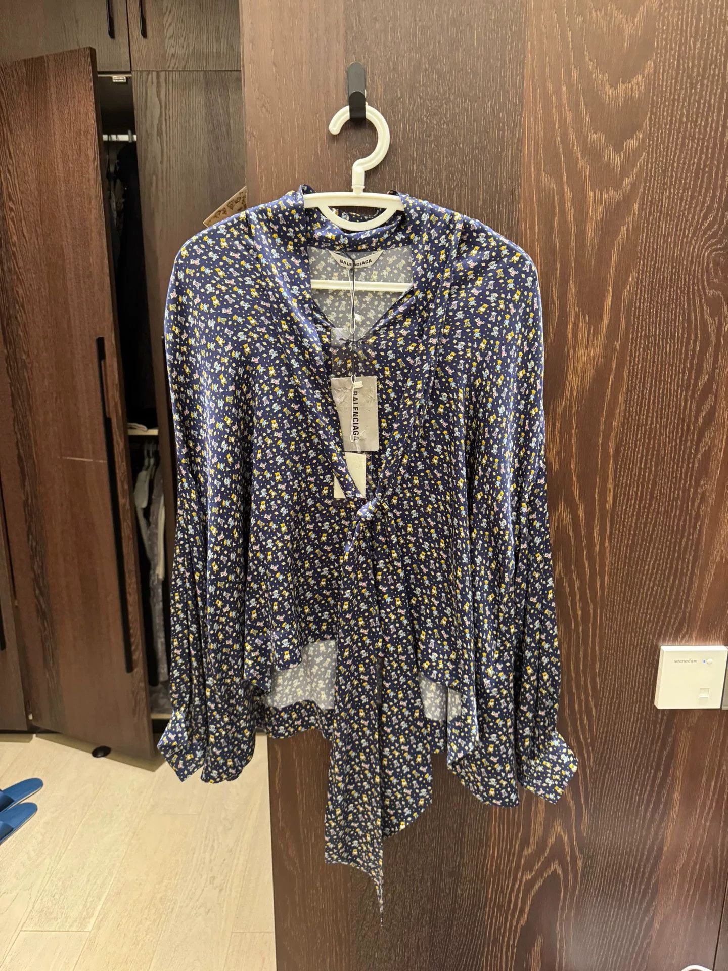 Balenciaga Balenciaga Teddy Bear Silk Blouse Size S / US 4 / IT 40 - 1 Thumbnail