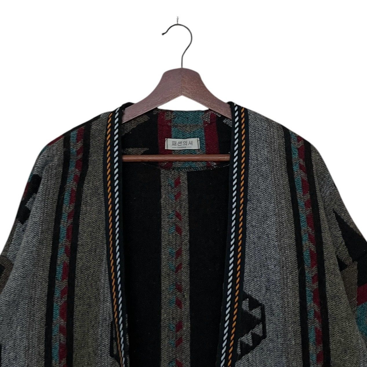 Japanese Brand × Vintage Vintage Japanese Brand Fashion Navajo Kimono 1990s Size US M / EU 48-50 / 2 - 3 Thumbnail