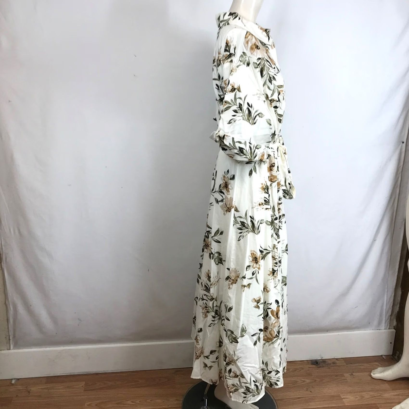 Calvin Klein Calvin Klein Floral Print Maxi Dress Button Down Belted Shirt Dress White 20W Size 3XL / US 20-22 - 4 Thumbnail