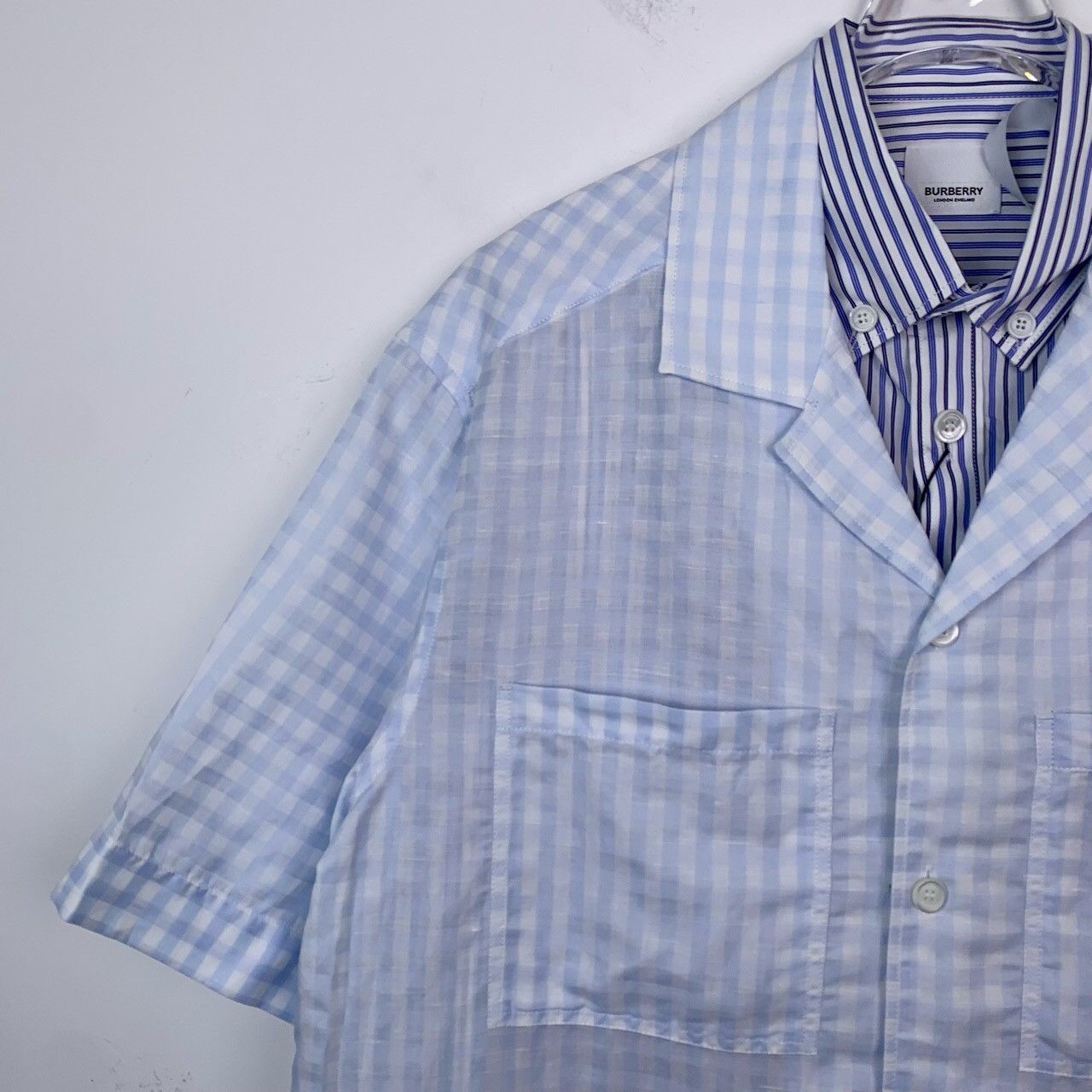 Burberry Burberry Two-Tone Single-Breasted Striped Short-Sleeve Shirt Size US S / EU 44-46 / 1 - 3 Thumbnail
