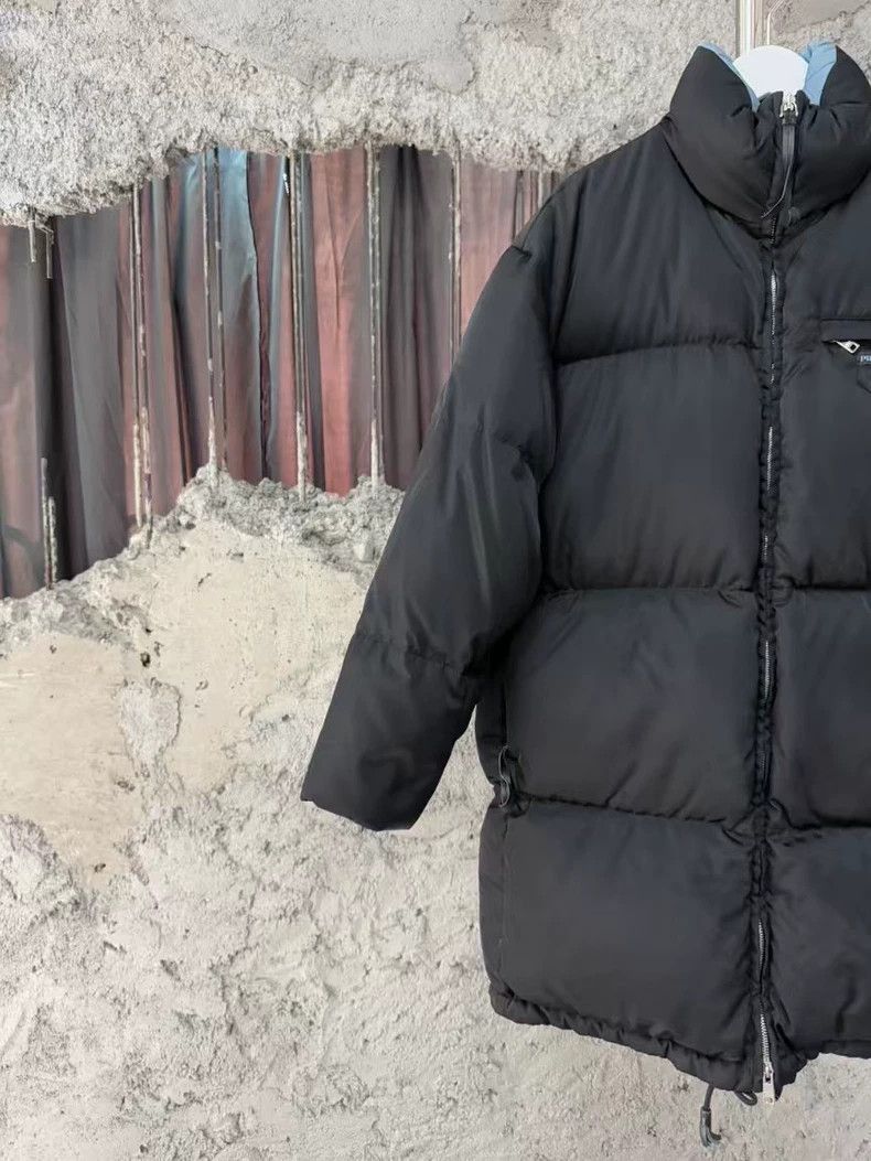 Prada Prada Long Puffer Jacket with Triangle Logo -2505 Size US M / EU 48-50 / 2 - 3 Thumbnail