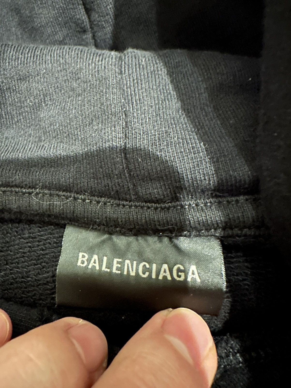Balenciaga Balenciaga Dirty BB Logo Distressed Cotton Graphic Hoodie Size US M / EU 48-50 / 2 - 4 Thumbnail