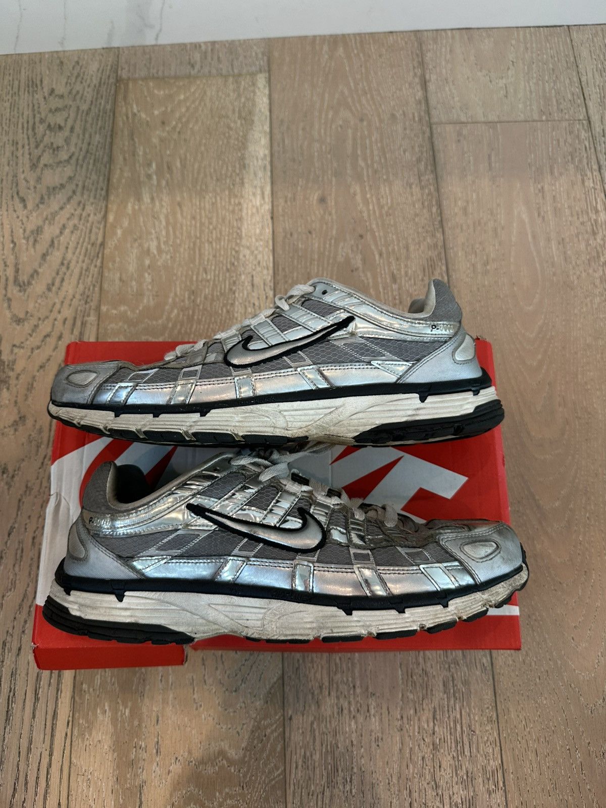 Nike Nike P-6000 Metallic Silver Size US 12 / EU 45 - 4 Thumbnail
