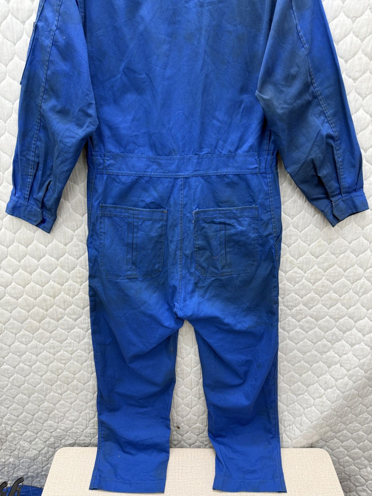 Sports Specialties 🔥🔥🔥ARCHIVE VINTAGE BELL HELMETS COVERALL Size US 33 - 14 Thumbnail