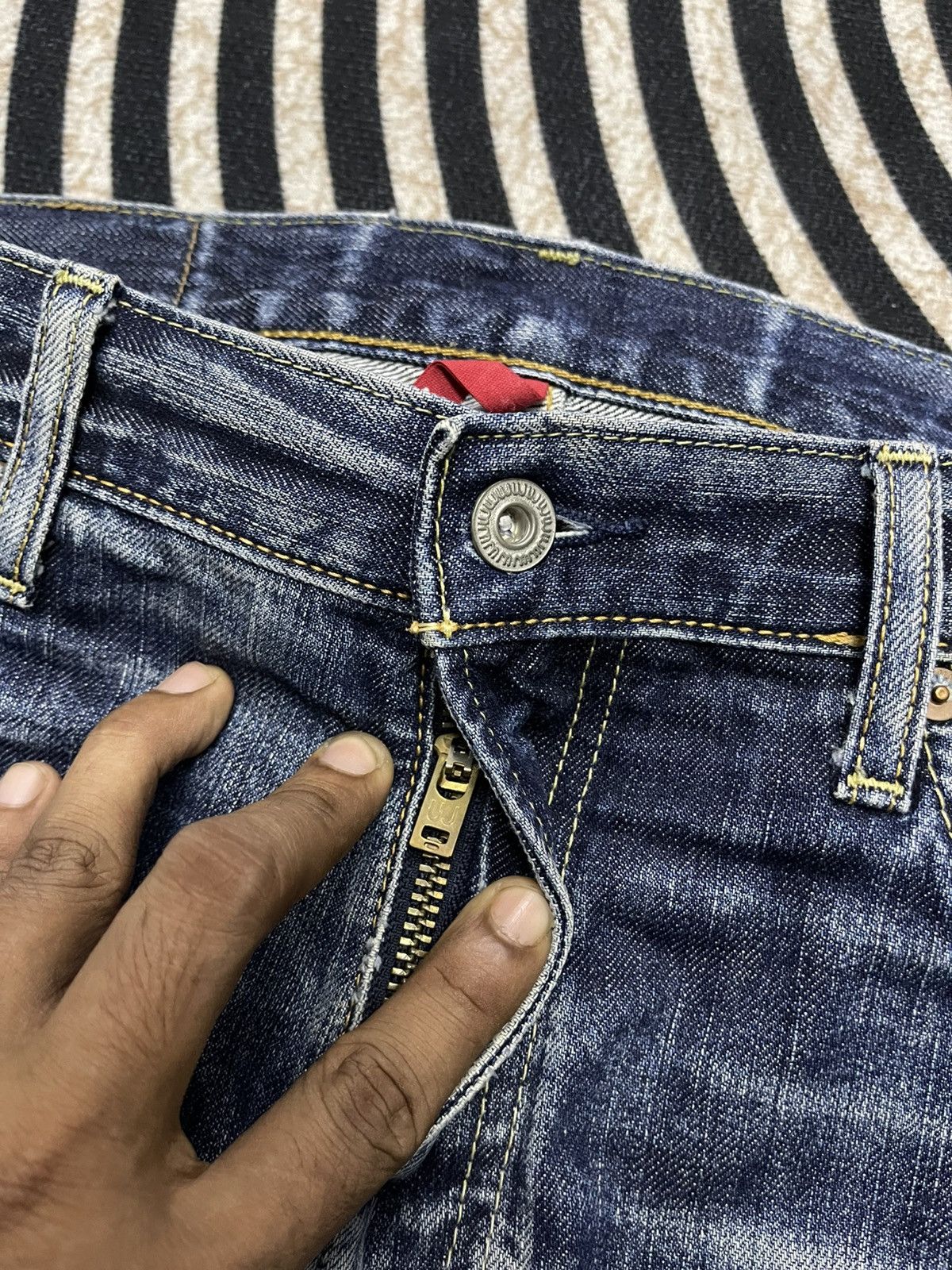 Uniqlo 2000s UNIQLO S002 WASHABLE DENIM JEANS RARE DESIGN Size US 32 / EU 48 - 7 Thumbnail