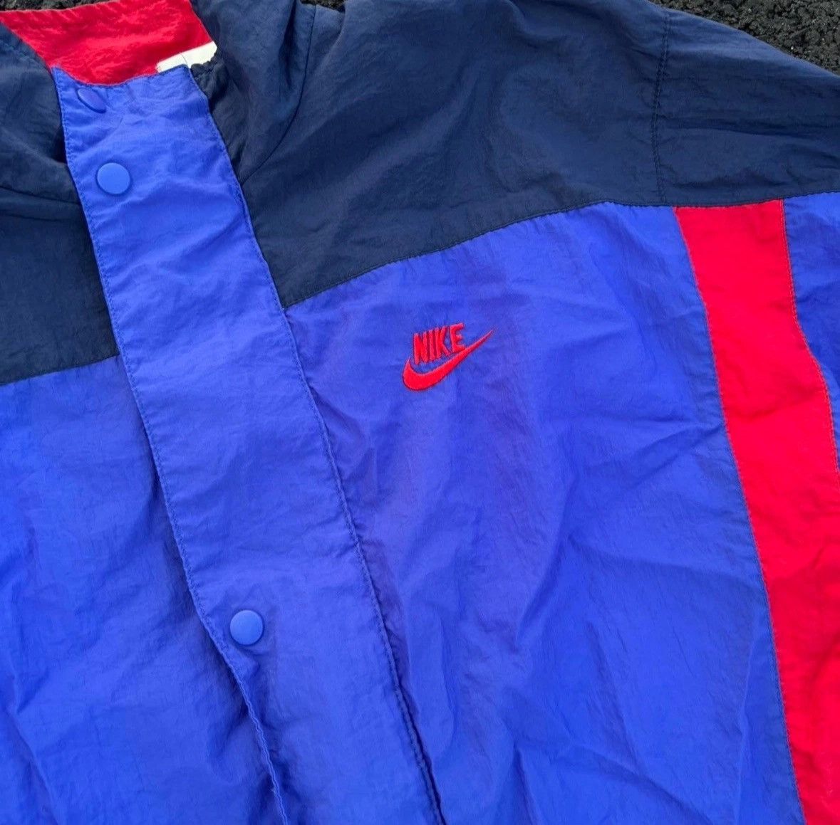 Nike Vintage Nike Windbreaker S Red Blue 90’s Nike Size US S / EU 44-46 / 1 - 3 Thumbnail