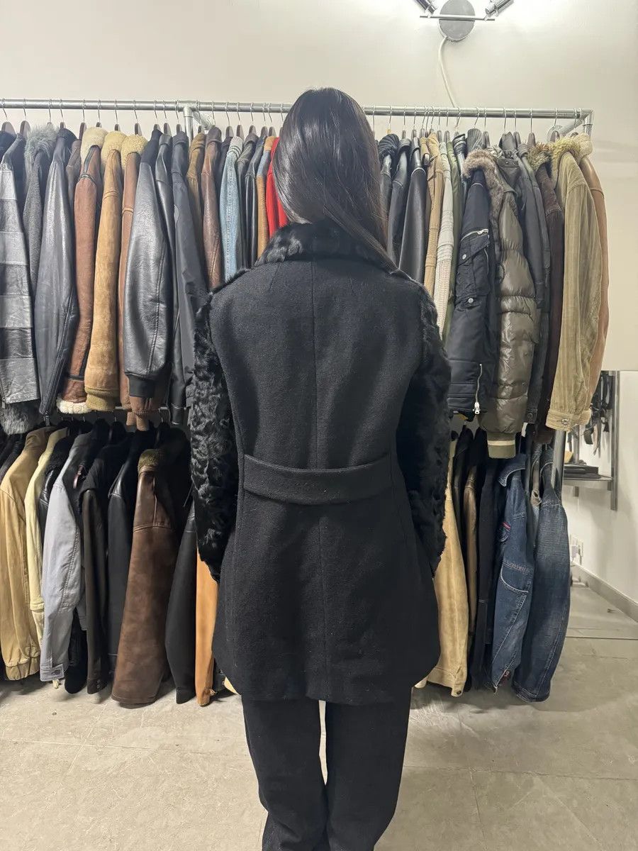 Miu Miu 2000s MiuMiu Black Goat Fur Coat Hybrid Nylon Buttoned Coat Size M / US 6-8 / IT 42-44 - 4 Thumbnail