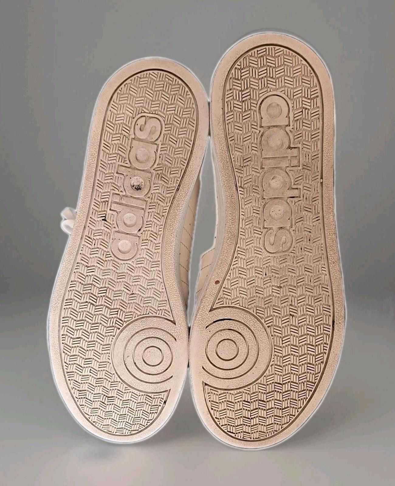 Adidas Adidas Women's 8 Grand Court White/Metallic Shoes Sneakers Size US 8 / IT 38 - 9 Thumbnail