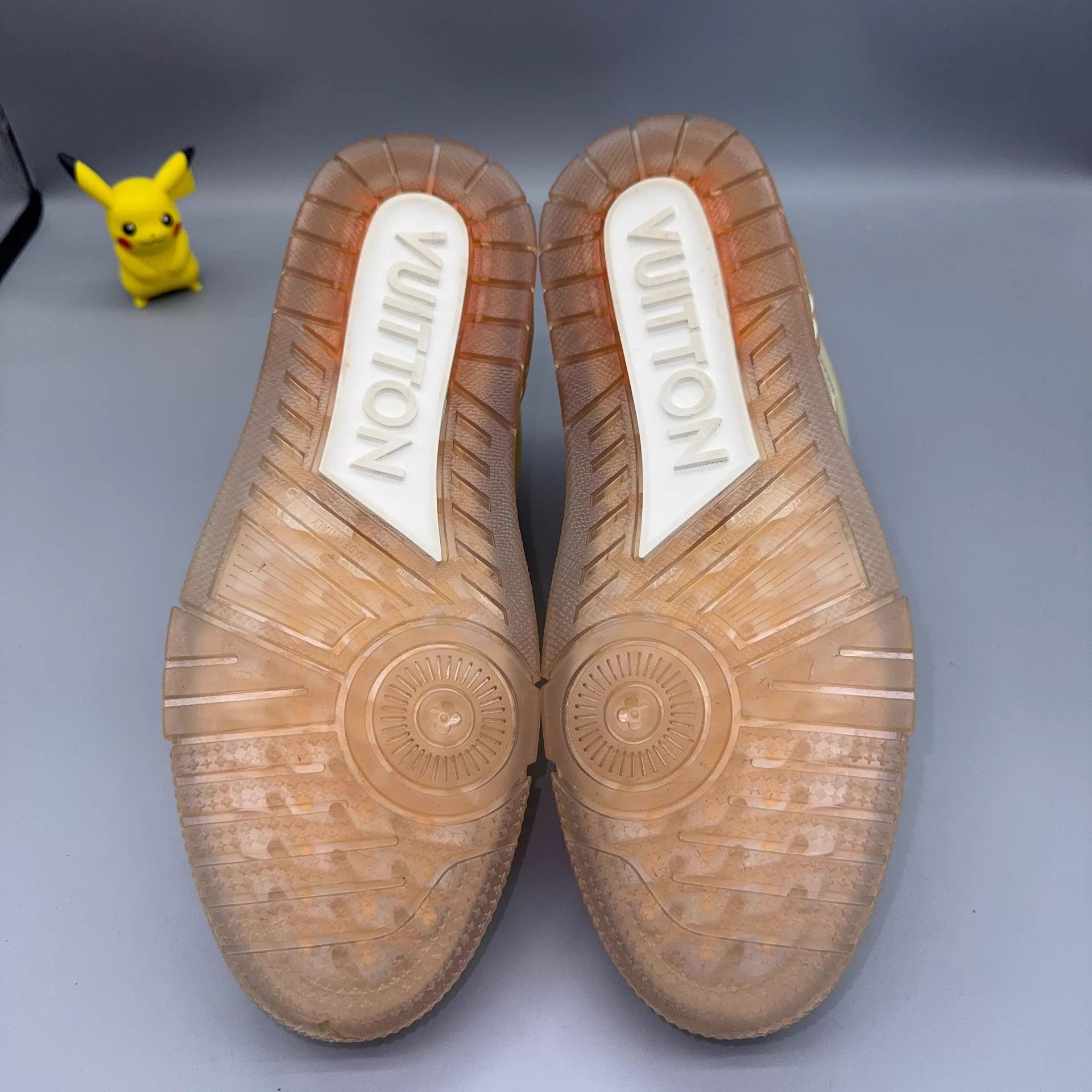 Louis Vuitton LOUIS VUITTON Trainer Transparent Logo White Size US 7.5 / EU 40-41 - 4 Thumbnail