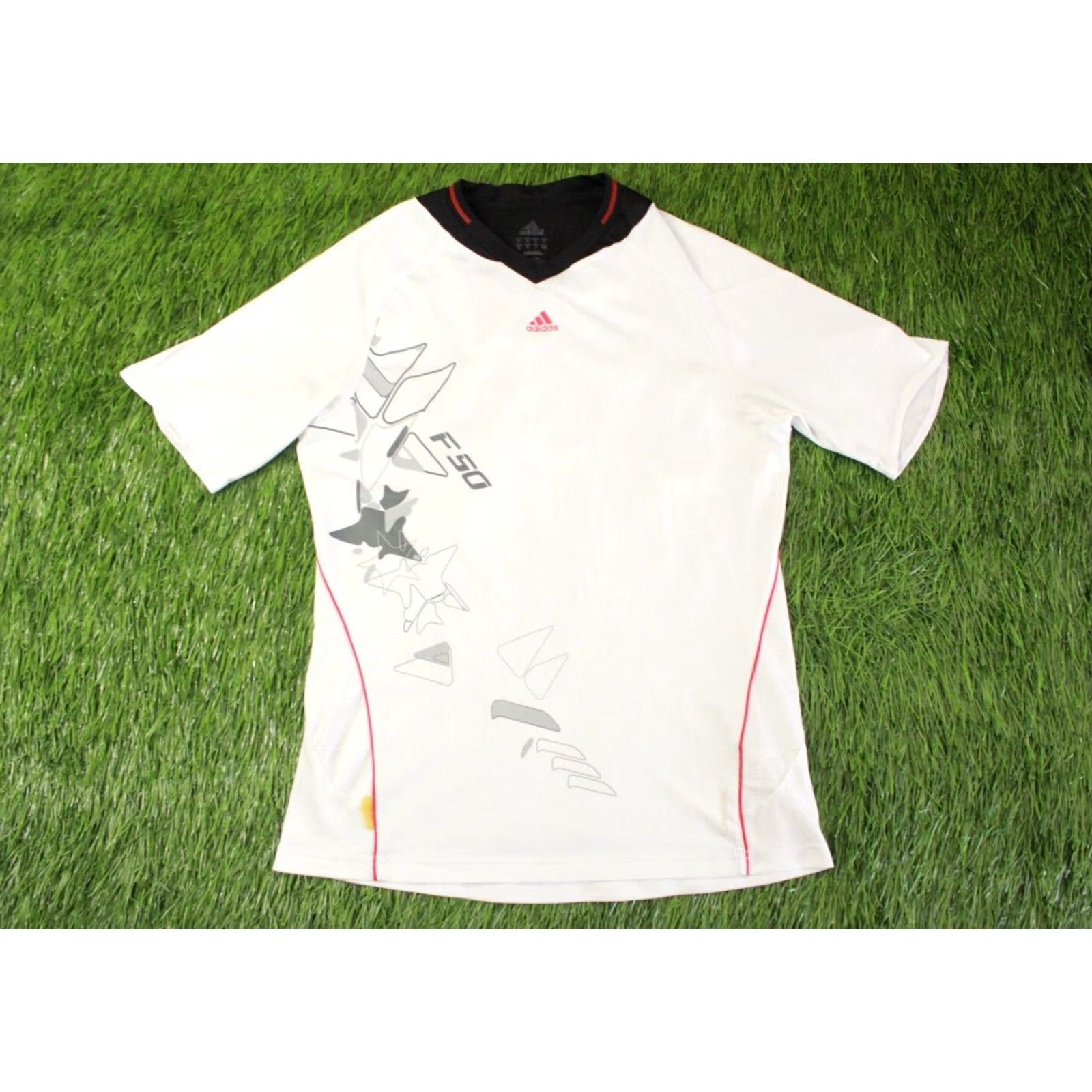 Adidas Adidas F50 Performance Climacool Jersey T-Shirt Mens M White Black Red 2009 Football Shirt Size US M / EU 48-50 / 2 - 2 Thumbnail