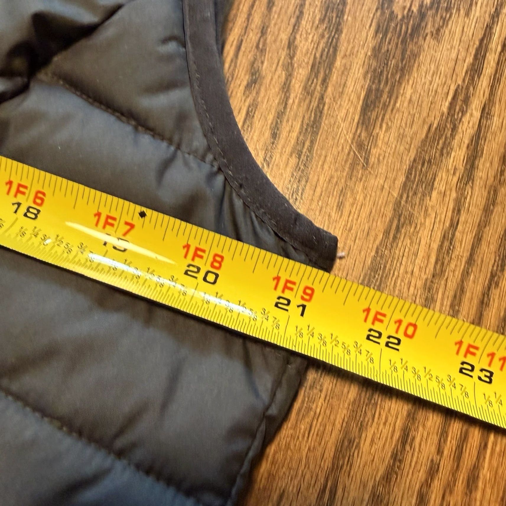 Vintage Columbia Omni-Heat Vest Women’s XL Fleece Collar Solid Black Slim Zip Pockets Redefined Outdoor Winter Size XL / US 12-14 / IT 48-50 - 7 Thumbnail