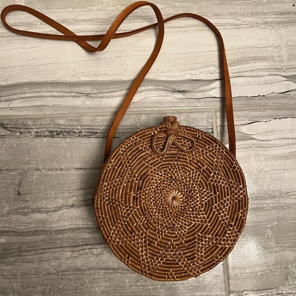 Designer ROUND RATTAN BAG (MEDIUM) Size ONE SIZE - 1 Thumbnail