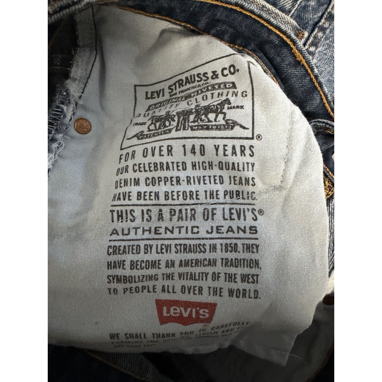 Levi's Vintage Levi’s 550 Jeans Made USA Relaxed Fit Denim Red Tab Size US 29 - 5 Thumbnail