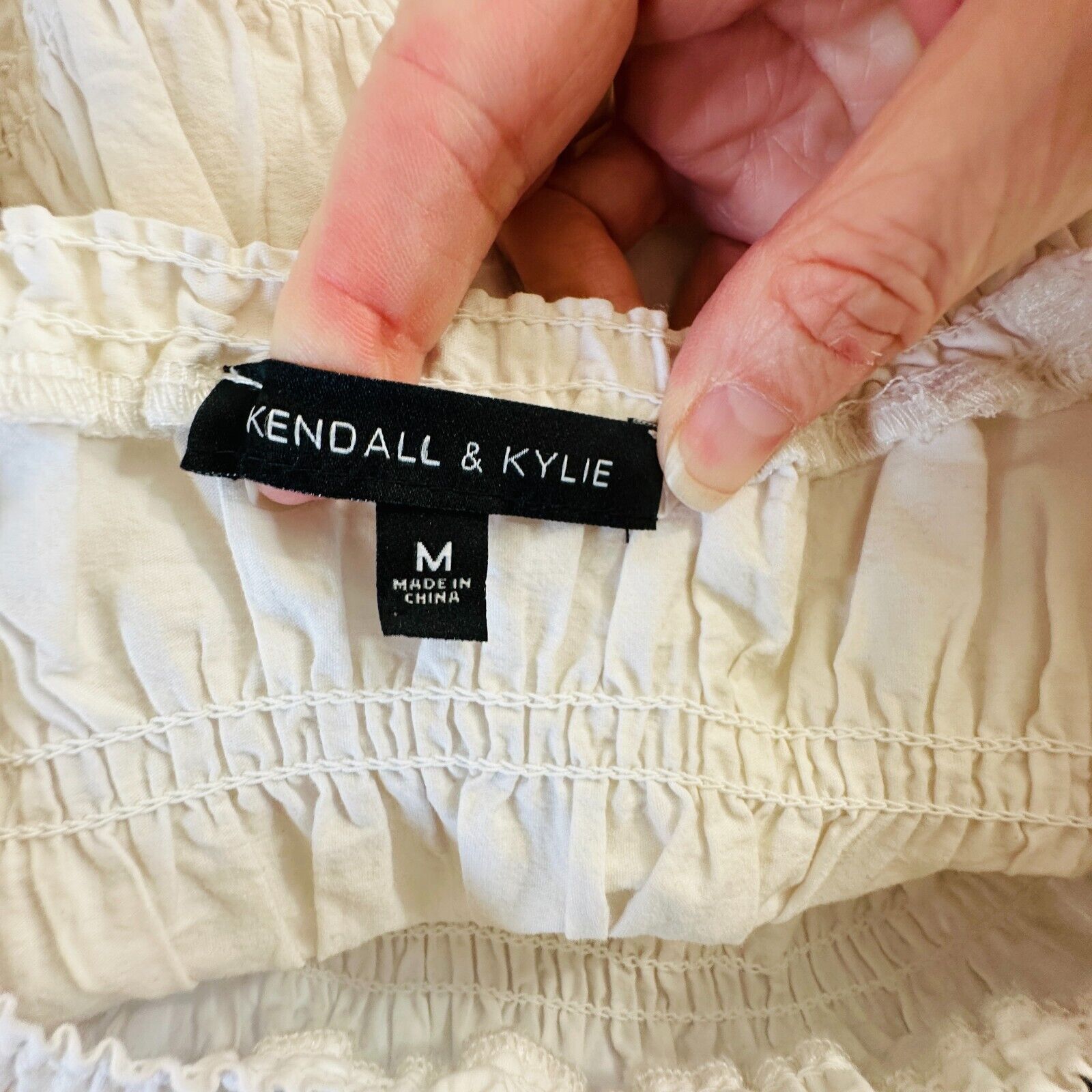 Other Kendal & Kylie White Ruched Short Sleeve Round Neck Crop Top Size M / US 6-8 / IT 42-44 - 6 Thumbnail
