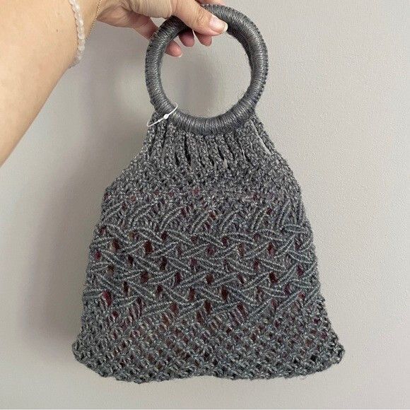 Vintage Handmade Woven Small Macrame Handbag 🇵🇭 Size ONE SIZE - 1 Thumbnail