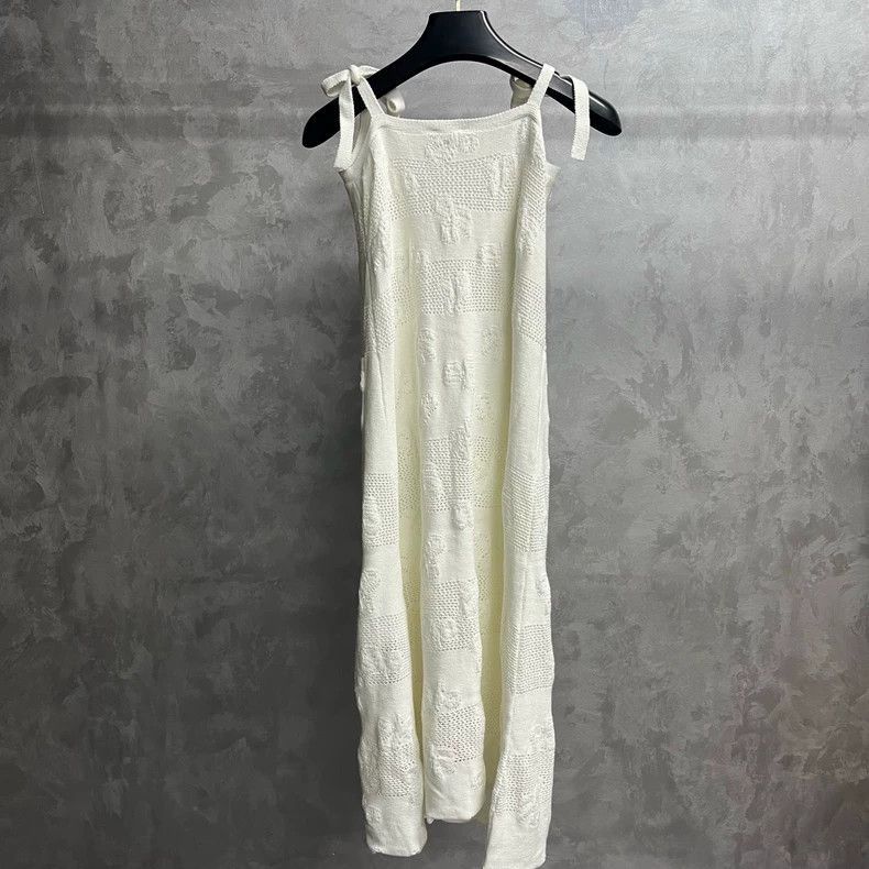 Chanel Chanel White Embossed Logo Dress Size 34 -2505 Size US 34 / EU 50 - 5 Thumbnail