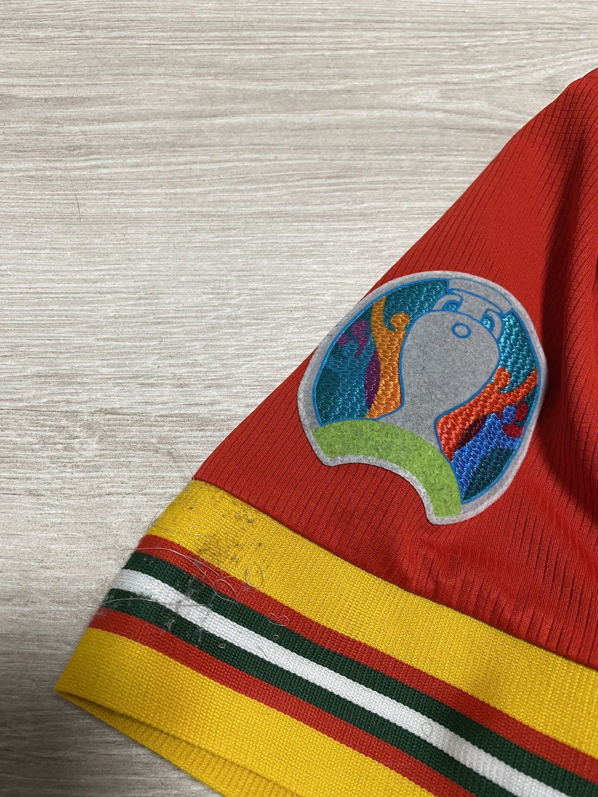 Adidas Wales 2020 2021 Home Football Shirt Soccer Jersey Adidas Size US M / EU 48-50 / 2 - 3 Thumbnail