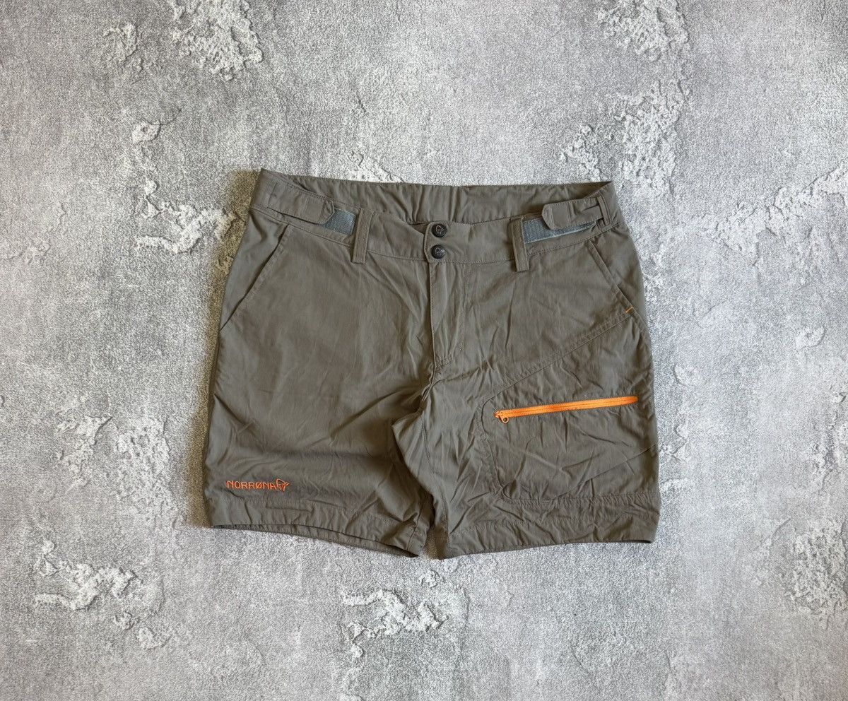 Norrona Norrona L wmns gorpcore cargo shorts 🩳 Size 27" / US 4 / IT 40 - 9 Thumbnail