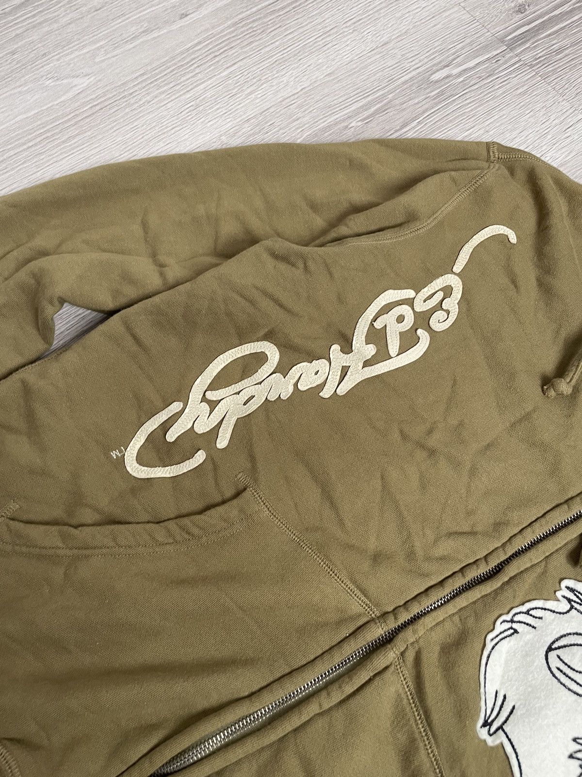 Ed Hardy Rare💥Ed Hardy patch logo zip hoodie Y2K Size US M / EU 48-50 / 2 - 4 Thumbnail