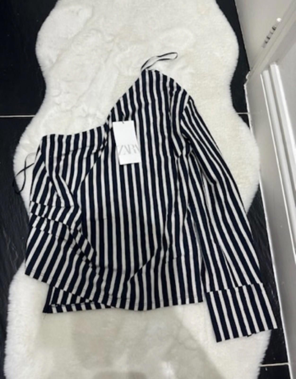 Zara ZARA One Sleeve Top Size s Size S / US 4 / IT 40 - 1 Thumbnail