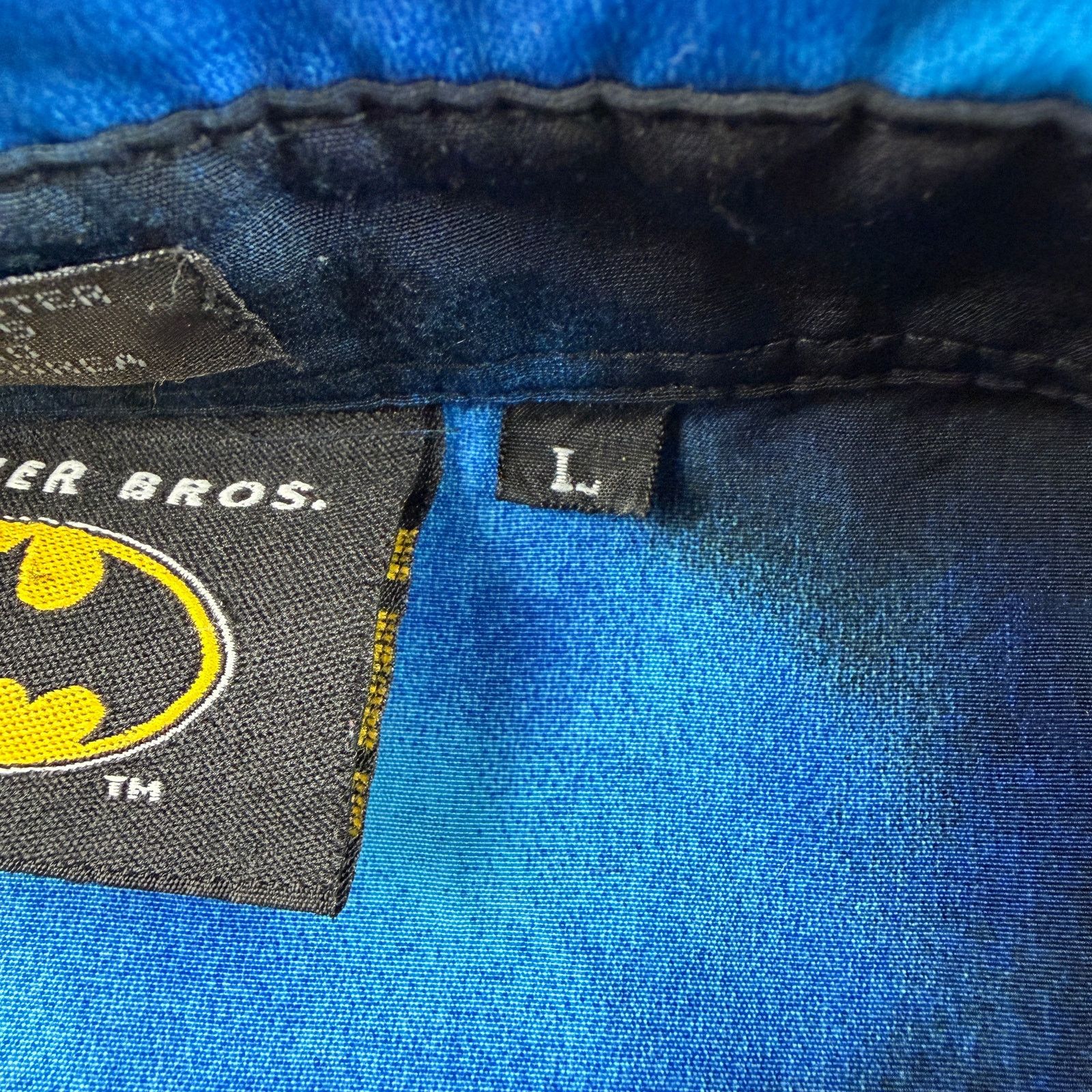 DC Comics Vintage Batman Y2K Button Up Shirt Size Large 2001 Size US L / EU 52-54 / 3 - 8 Thumbnail