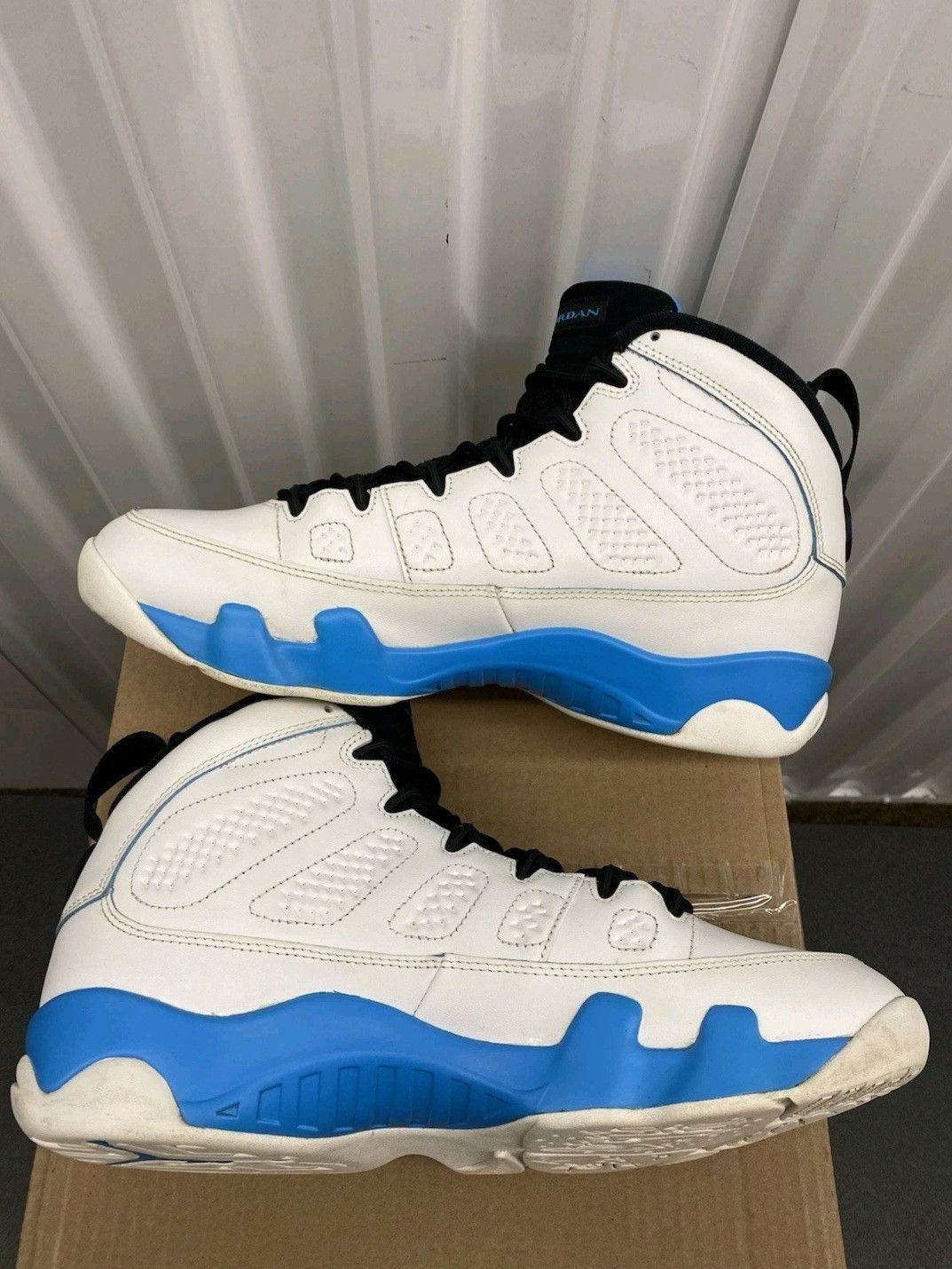 Jordan Brand Nike Air Jordan Retro 9 Powder Blue 2024 Size 11 Men Size US 11 / EU 44 - 4 Thumbnail