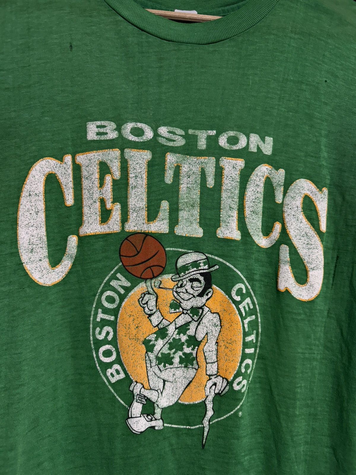 Vintage Vintage 89’s Boston Celtics T-Shirt Single Stitch Size Med Size US M / EU 48-50 / 2 - 4 Thumbnail