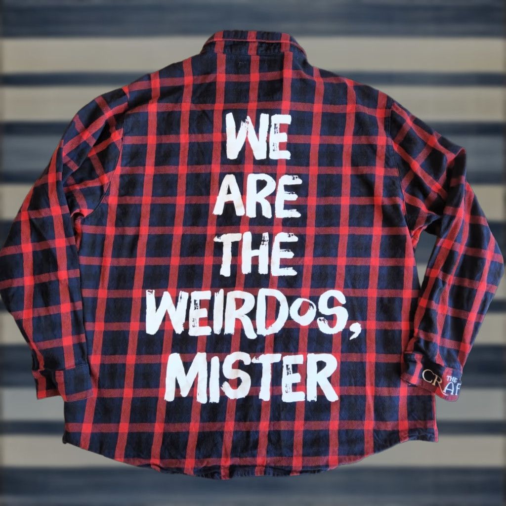 Vintage Cakeworthy The Craft “We Are The Weirdos” Plaid Flannel Shirt 2XL Red Navy Long Sleeve Button-Up Unisex Adults Size US XXL / EU 58 / 5 - 1 Thumbnail