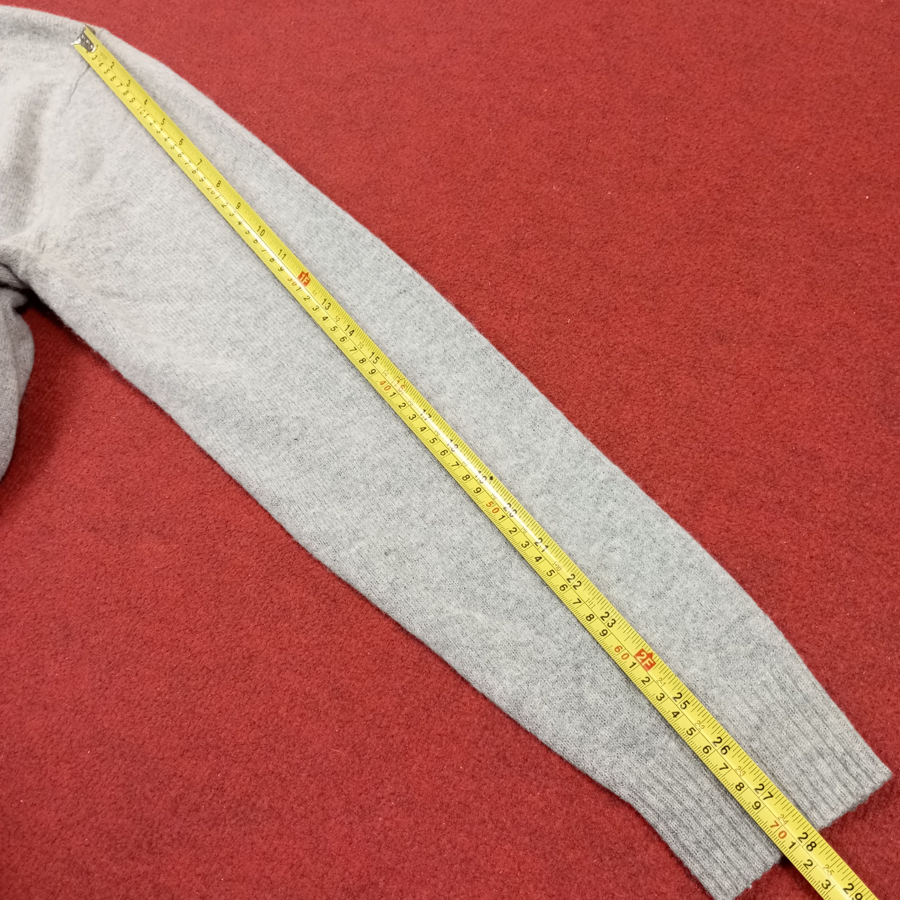 Uniqlo Uniqlo X Undercover Logo Custom Art Cardigan c233n21 Size US M / EU 48-50 / 2 - 9 Thumbnail