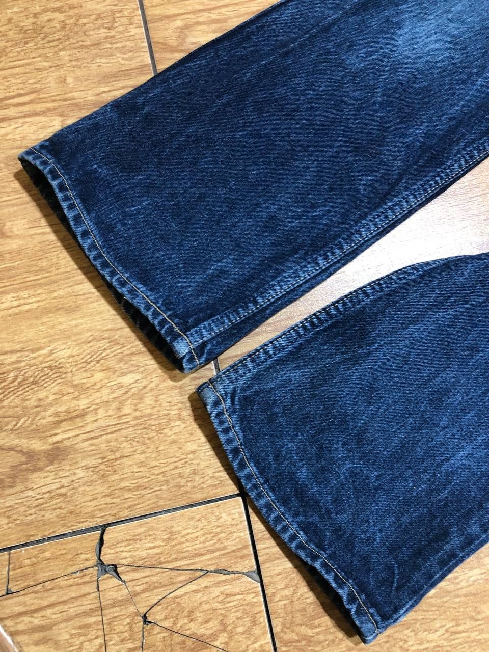 Levi's Vintage Levi’s Jeans Size US 32 / EU 48 - 16 Thumbnail