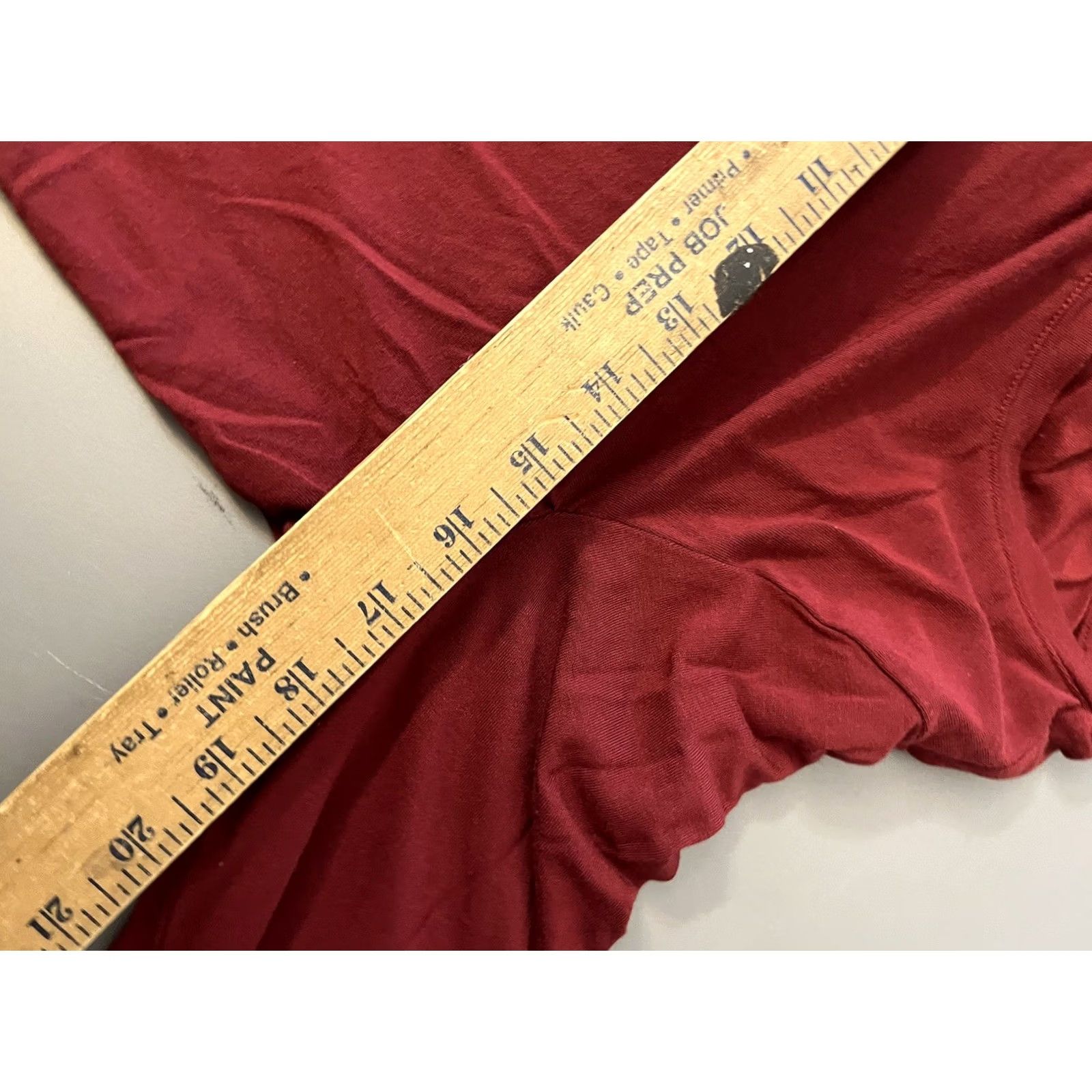 Vintage Tahari Crew Neck T-Shirt Women Maroon Medium Short Sleeve Cotton Modal SpandexBasic Vintage? No - Regular Size M Adult Womens Shirt Size M / US 6-8 / IT 42-44 - 6 Thumbnail