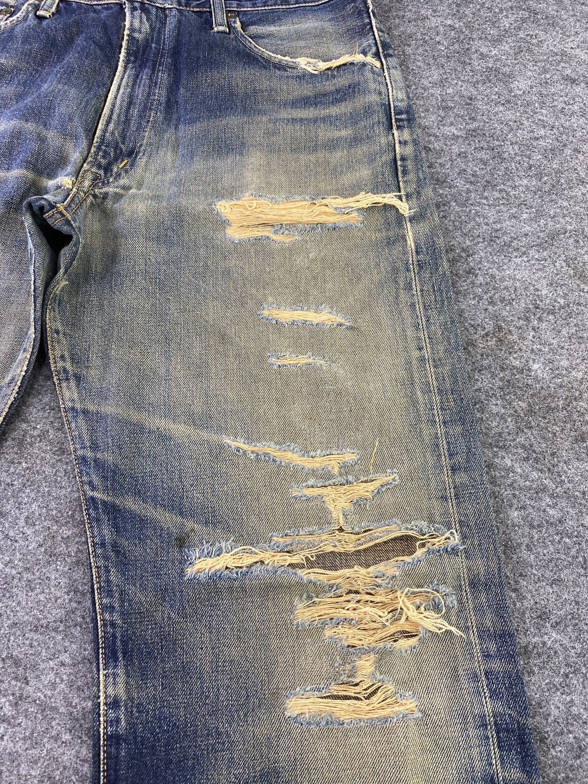 Edwin Edwin 505xx Redline Distressed Blue Wash Jeans- J868 Size US 33 - 12 Thumbnail