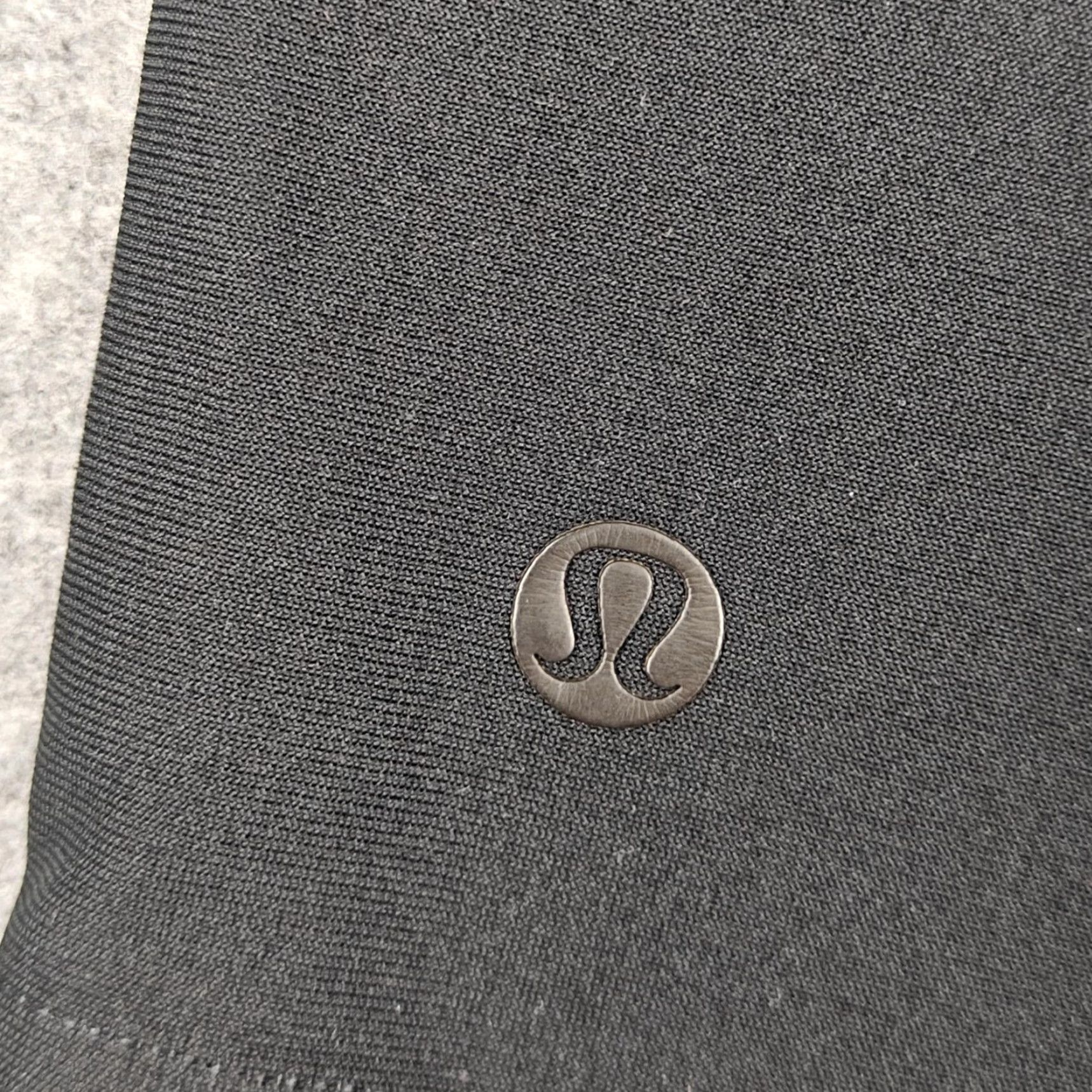 Lululemon Lululemon Pants Mens 32 Black Stretch Khaki Zip Pocket Hiking Travel Athletic Pants Size US 32 / EU 48 - 5 Thumbnail