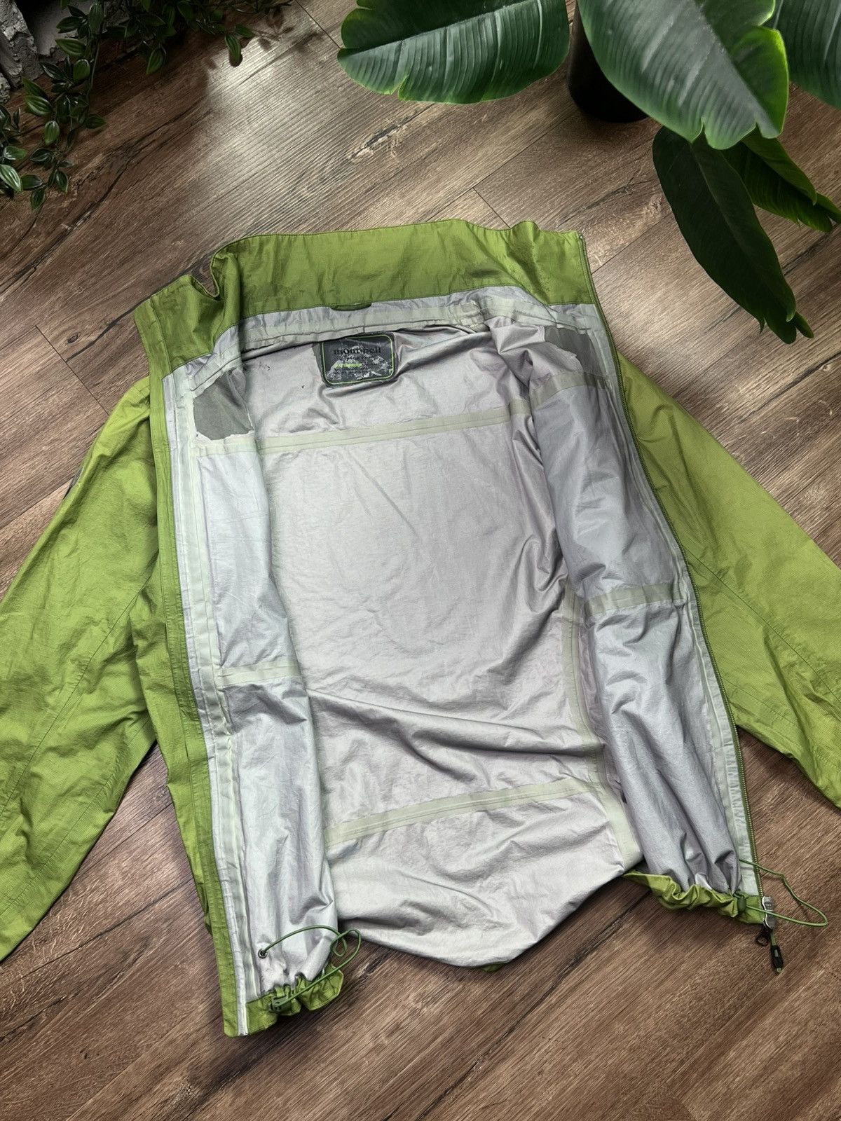 Montbell Montbell Green Shell Windbreaker Jacket Gorpcore Size US S / EU 44-46 / 1 - 6 Thumbnail