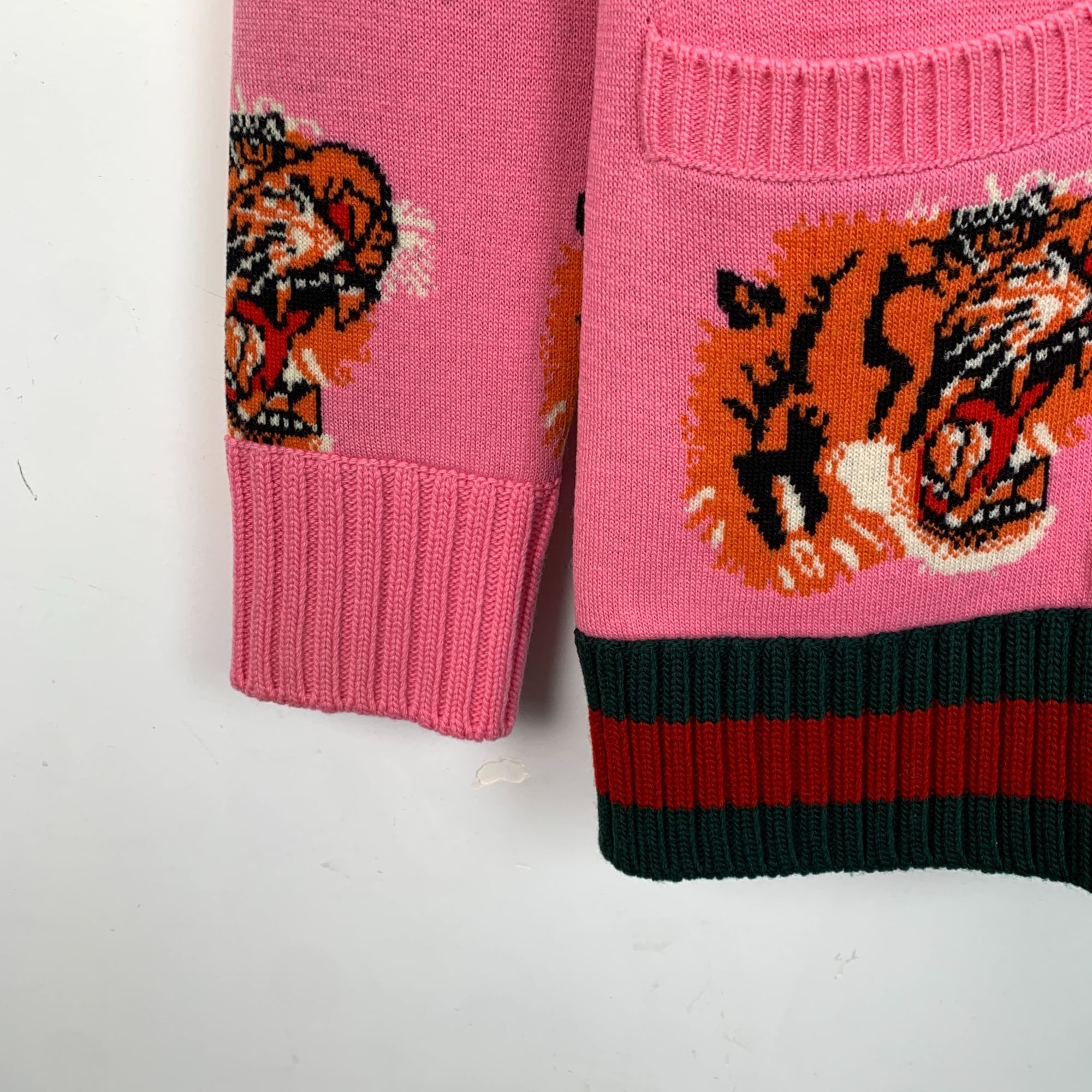 Gucci Gucci Pink Tiger Head Full Print Wool V-Neck Knit Cardigan J Size XS / US 0-2 / IT 36-38 - 5 Thumbnail
