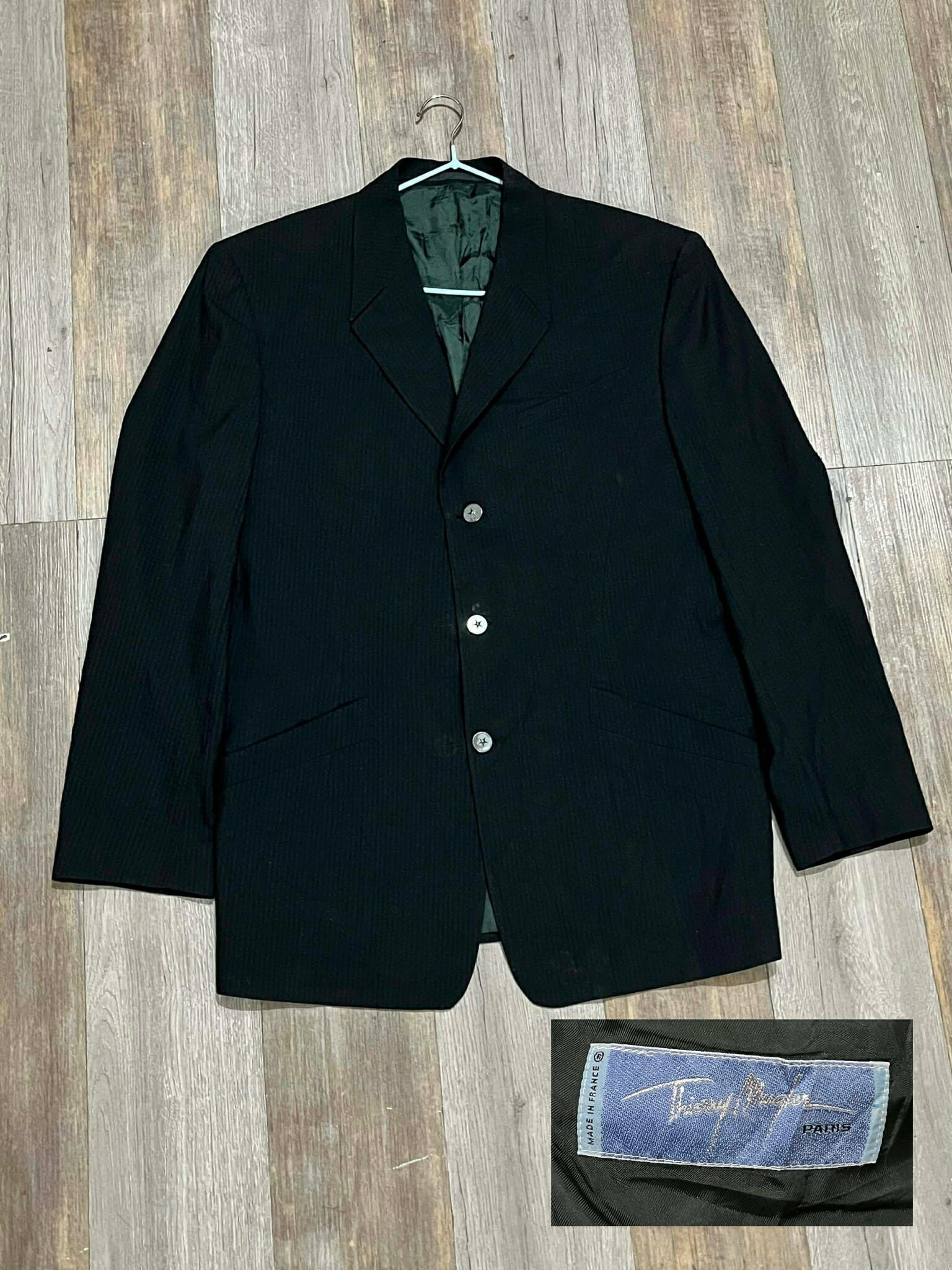 Thierry Mugler Vintage Thierry Mugler 3 star button blazer Size 42L - 1 Thumbnail