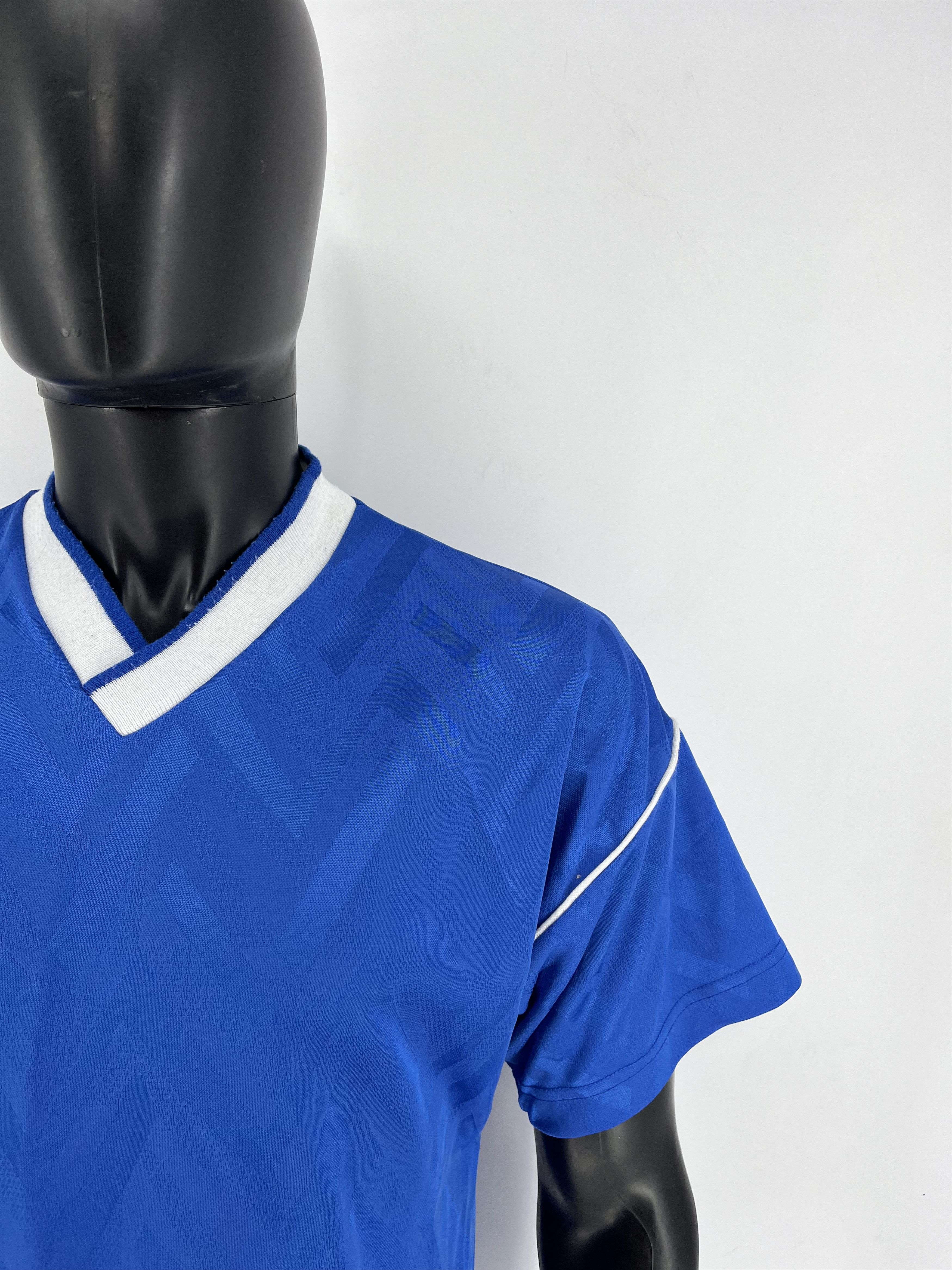 Umbro Vintage 80s UMBRO Soccer Sport Retro Jersey T-shirt Rare Size US M / EU 48-50 / 2 - 7 Thumbnail