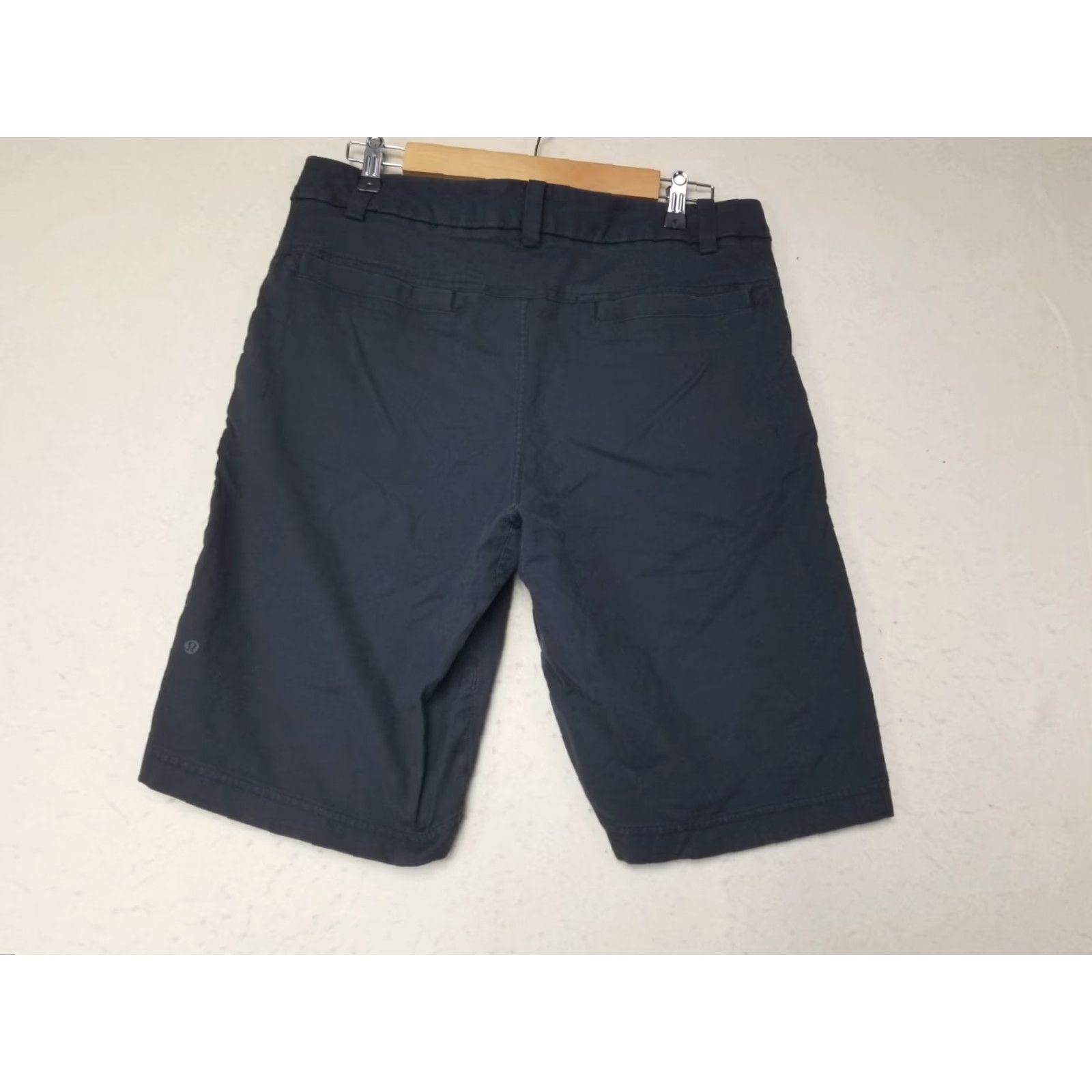 Lululemon Lululemon Shorts Solid Black 10” Inseam Size 34 Men Chino Breathable Stretch Pockets Belt Loops Flat Front Casual Formal Travel Everyday Wear Size US 34 / EU 50 - 2 Thumbnail