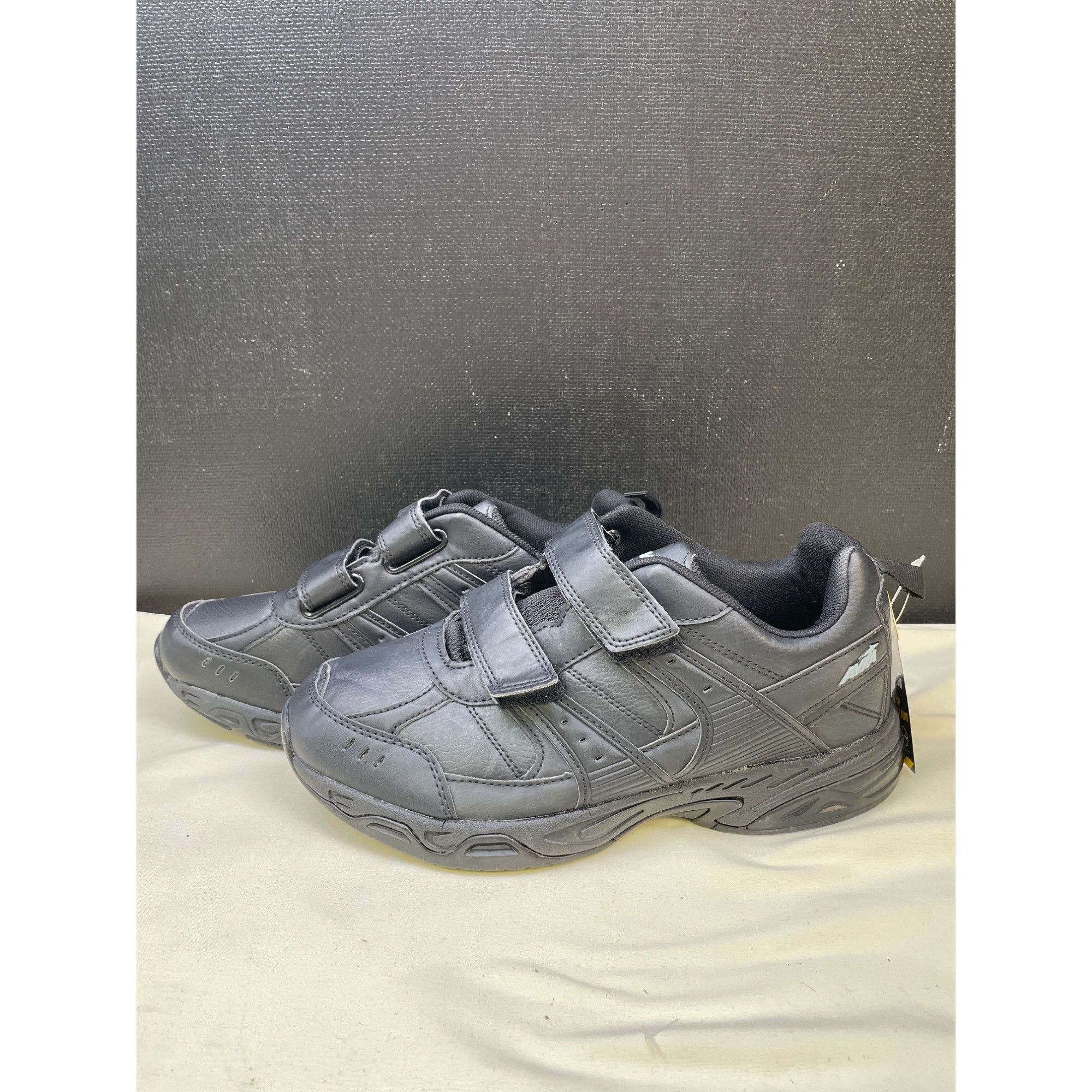 Avia Avia Mens Black 2 Strap Non Slip Walking Shoes Sneaker SIze Size US 8.5 / EU 41-42 - 4 Thumbnail