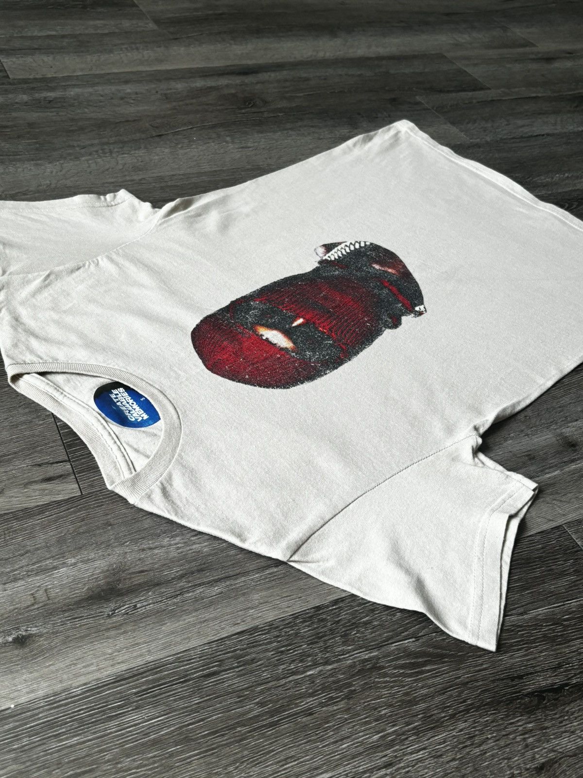 Other Kanye West Yeezus Red Mask Graphic Tee Size US S / EU 44-46 / 1 - 3 Thumbnail
