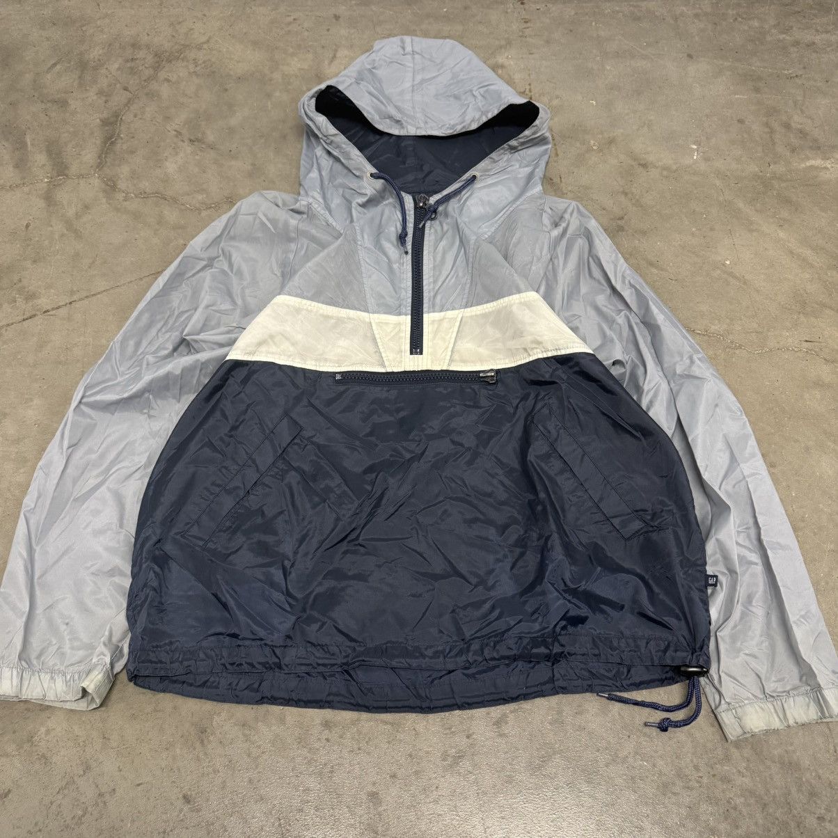 Gap Y2K/2000s Grunge Gap Grey And Navy Blue Striped Windbreaker Size US M / EU 48-50 / 2 - 5 Thumbnail