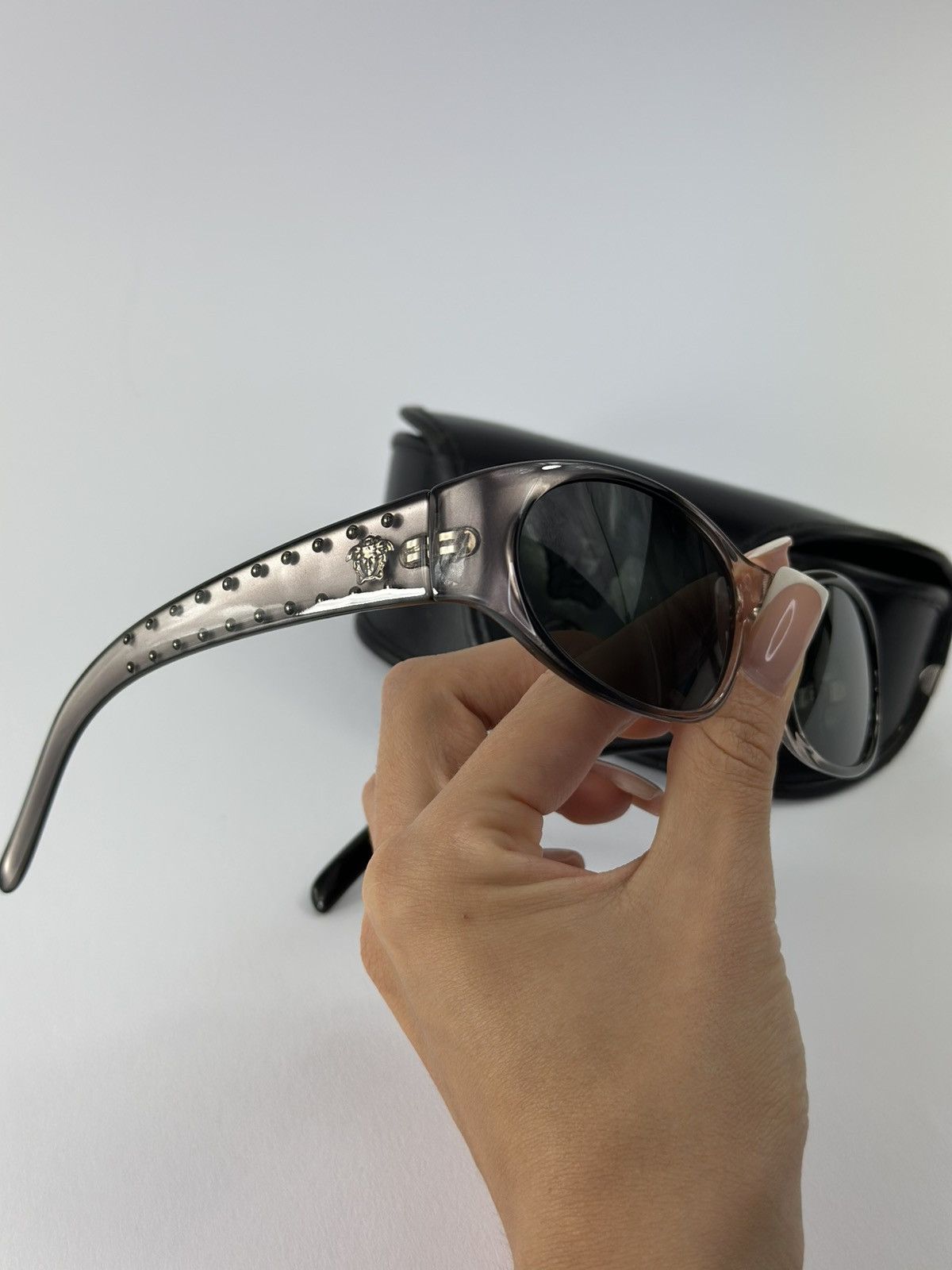 Versace Rare Gianni Versace Vintage Sunglasses Medusa - 435 362/476 Size ONE SIZE - 6 Thumbnail