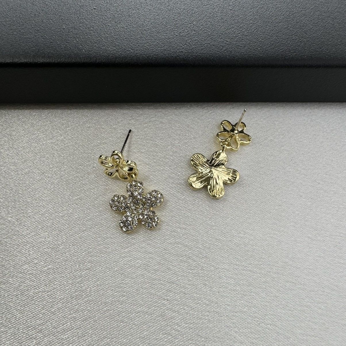 Other CZ Flower Dangle Drop Earrings for Women Size ONE SIZE - 2 Thumbnail