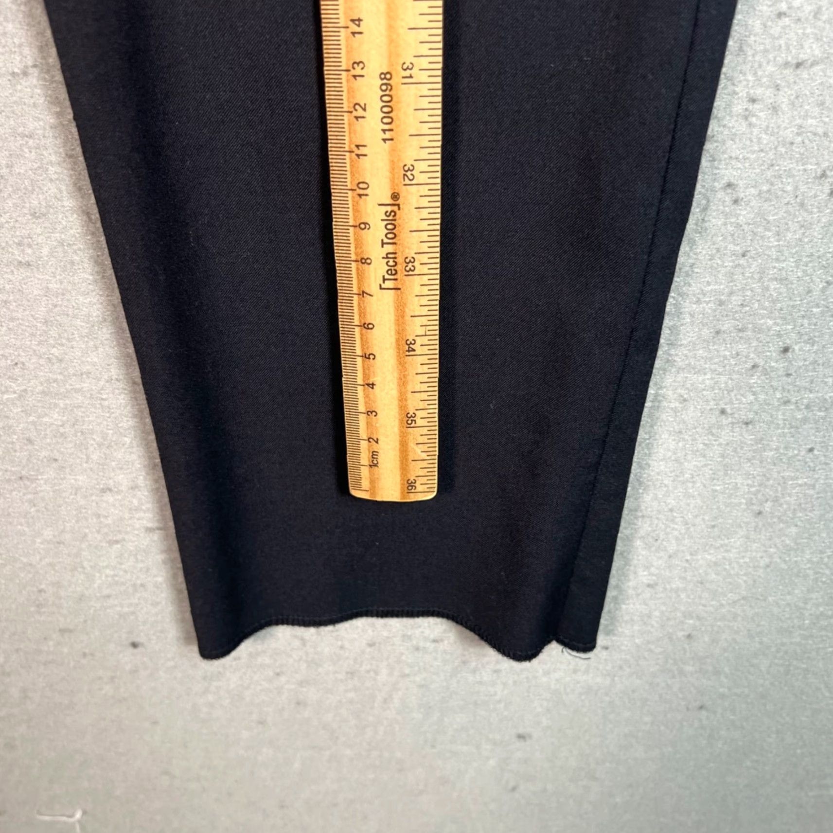 Bally Bally Womens Black Dress Pants Slim-Fit 6 (Adult) Size 6 Polyester Flat Front Mid Rise Inseam 29 in Skinny 30 in Waist Women Pants Dress Size 28" / US 6 / IT 42 - 7 Thumbnail