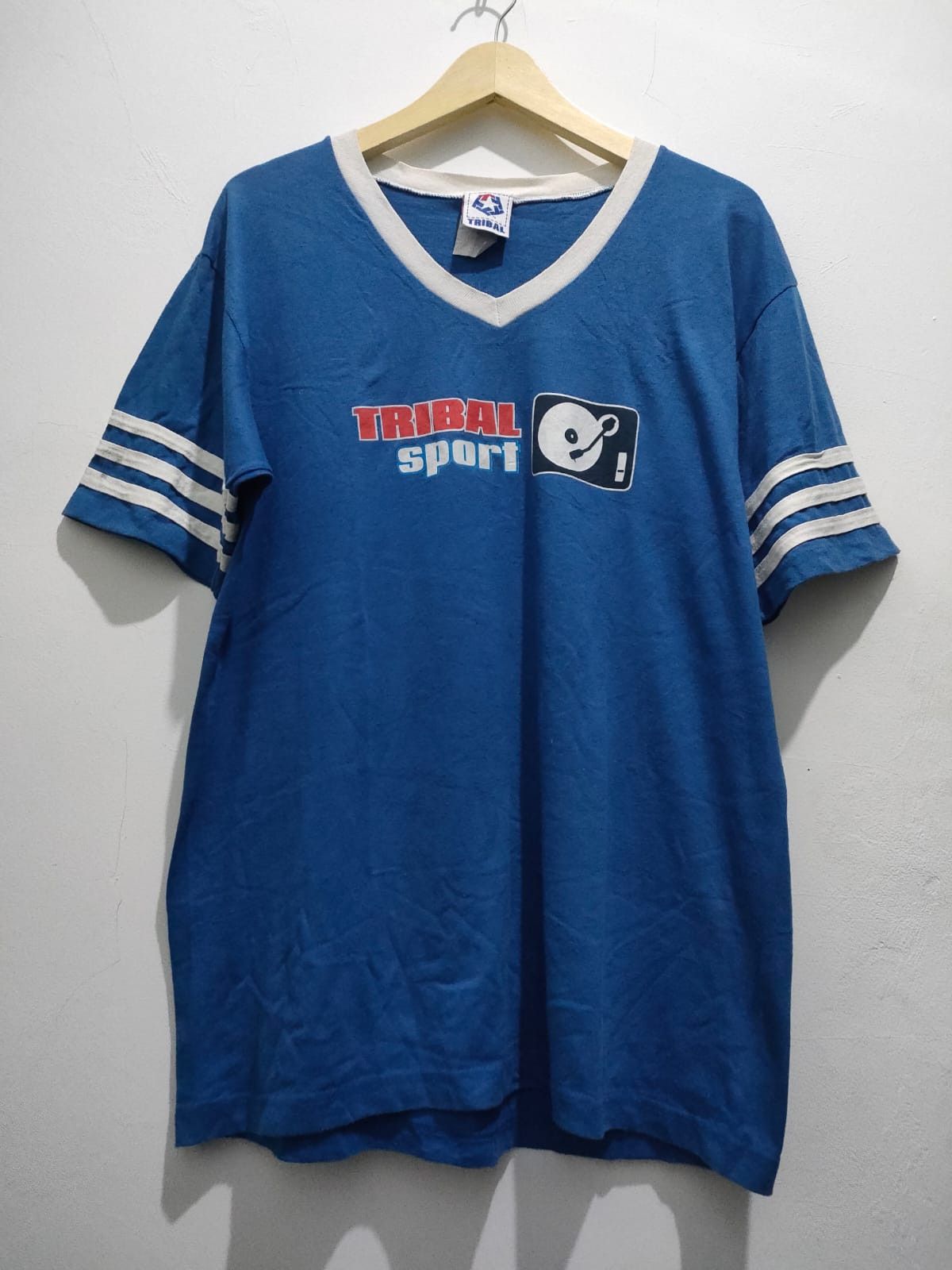 Tribal Streetwear tribal sport Size US L / EU 52-54 / 3 - 3 Thumbnail