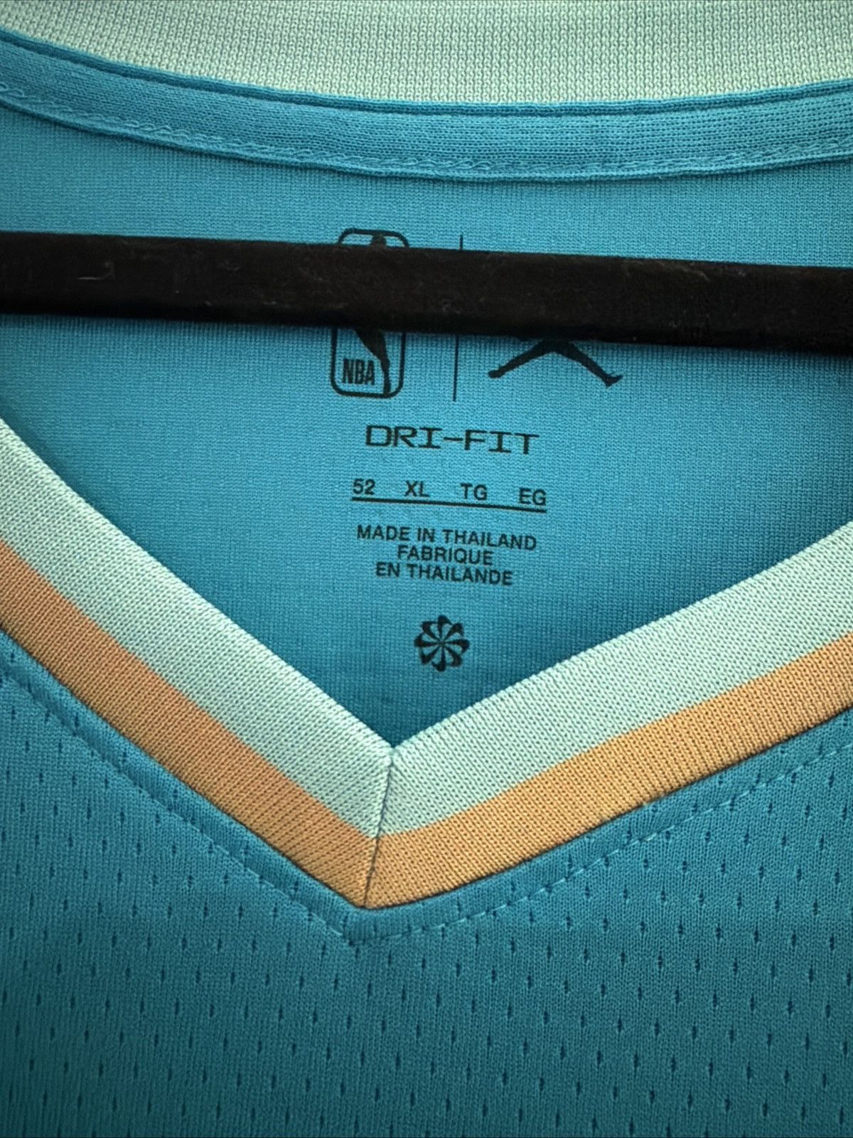 Nike Jordan Buzz City Basketball Blue Jersey NWT Size 52/XL Mens Size US XL / EU 56 / 4 - 4 Thumbnail