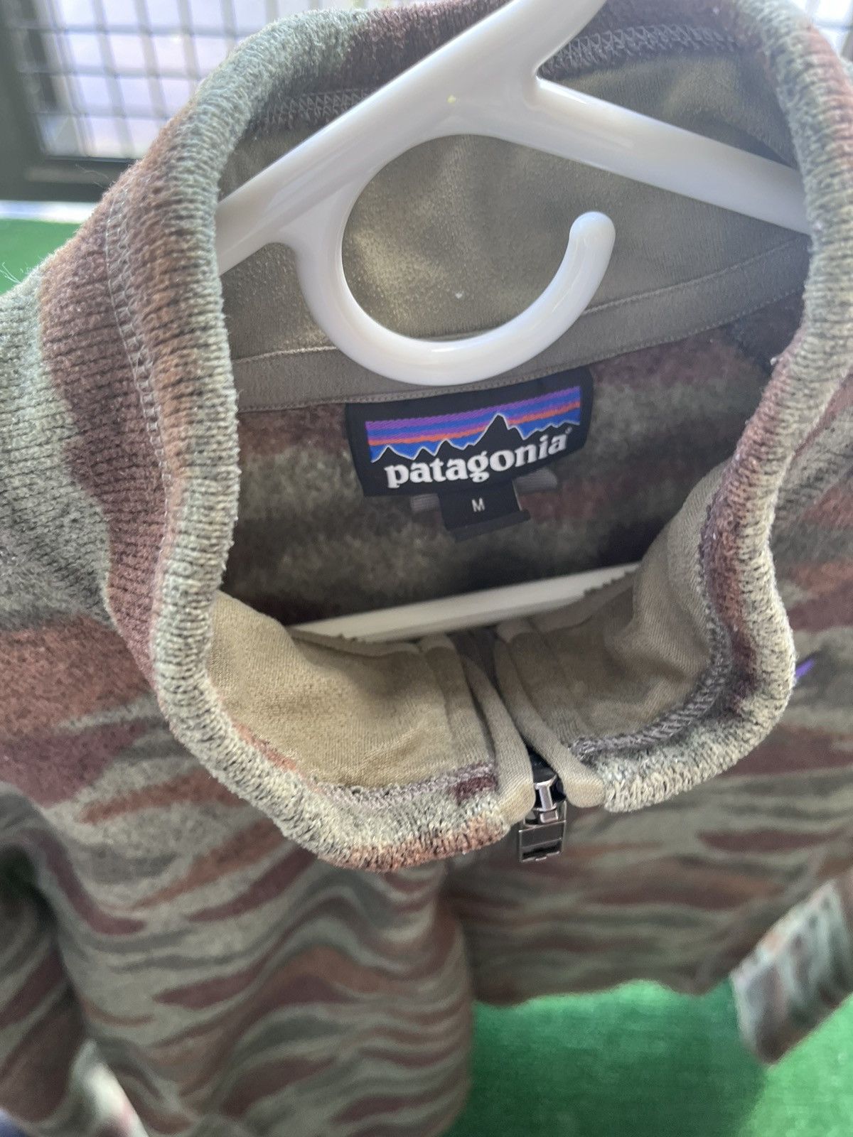 Patagonia Patagonia men’s camo sweater jacket Size US M / EU 48-50 / 2 - 3 Thumbnail