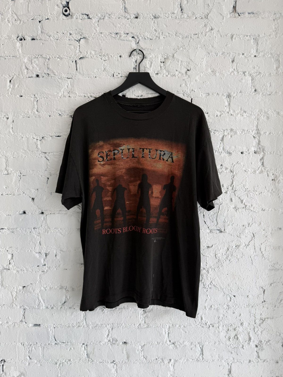 Vintage 1996 SEPULTURA ‘ROOTS BLOODY ROOTS’ TEE Size US L / EU 52-54 / 3 - 1 Thumbnail