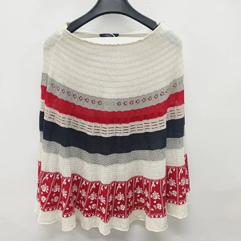 Max Mara MaxMara Summer Red Pleated Skirt 0089 Size 23" - 1 Thumbnail